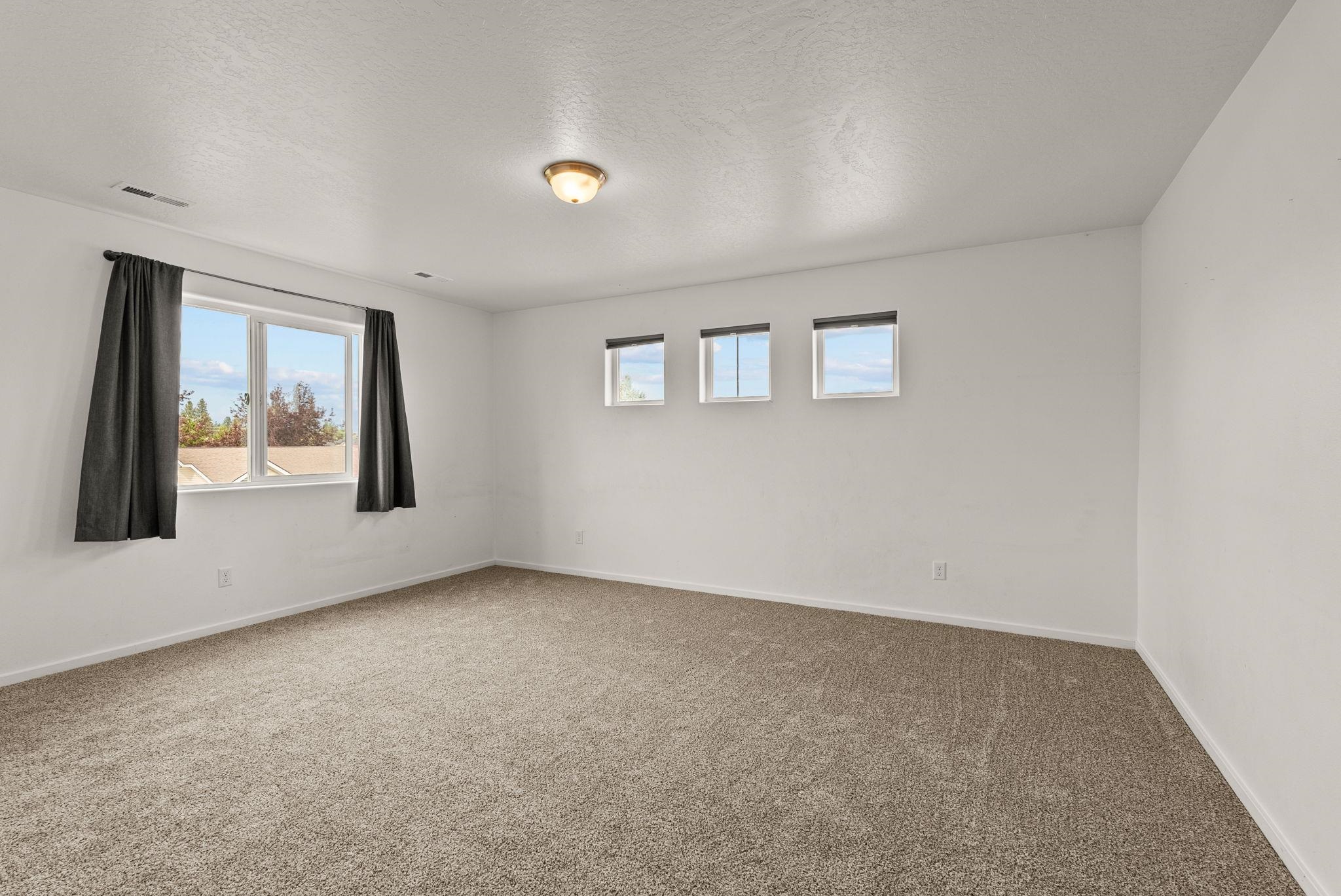 236 S CAMEO Ave - Photo 22
