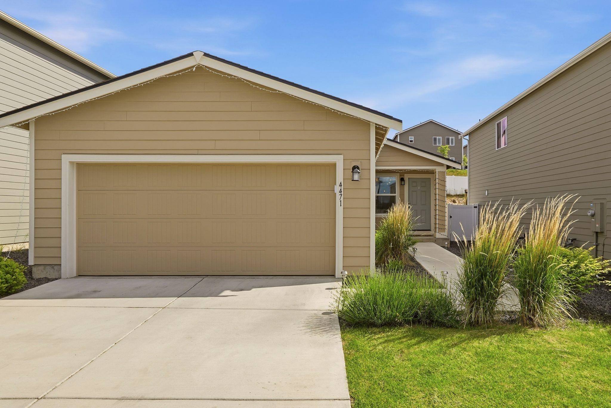 4471 W Brookfield Ave - Photo 1