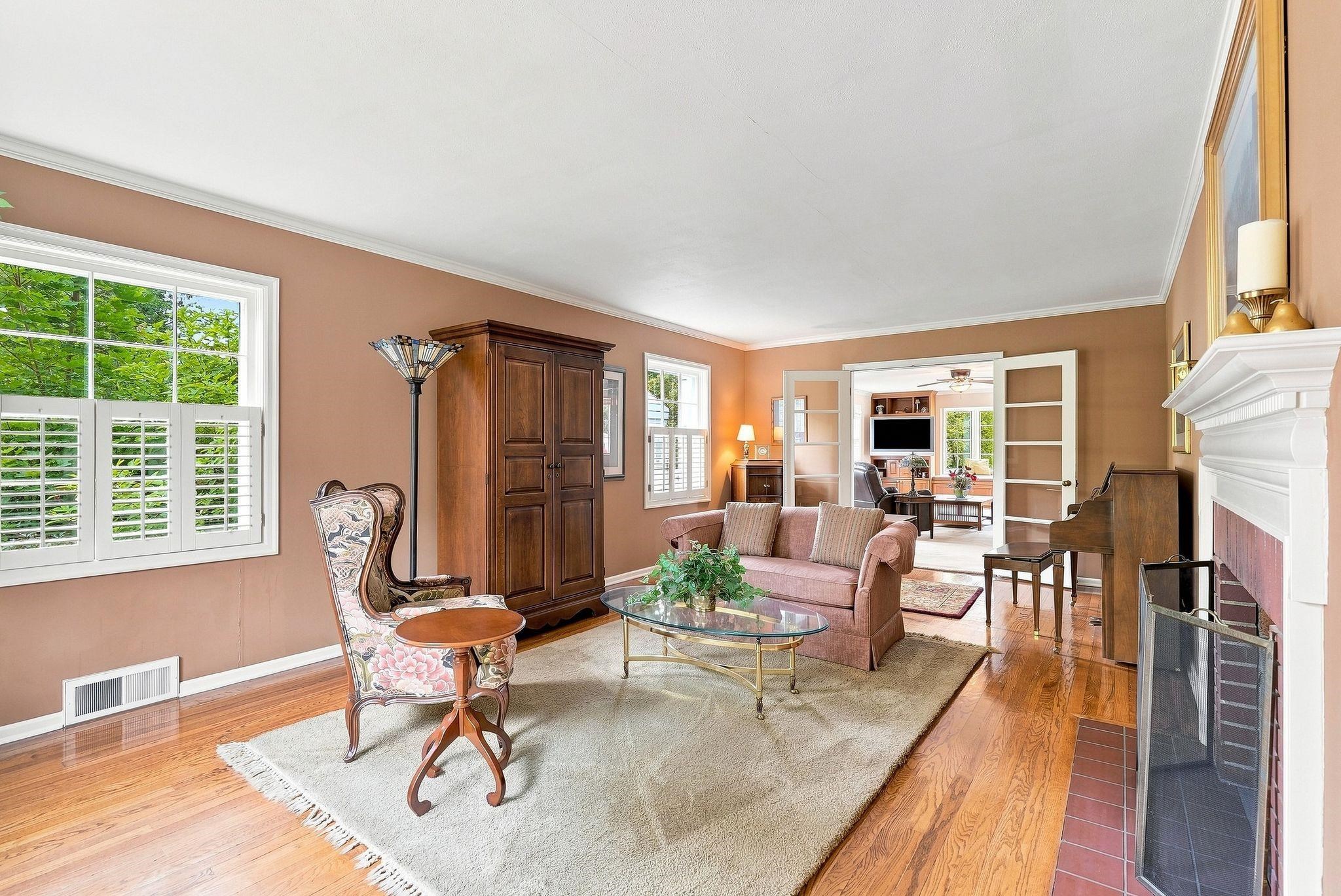 515 E High Dr - Photo 3