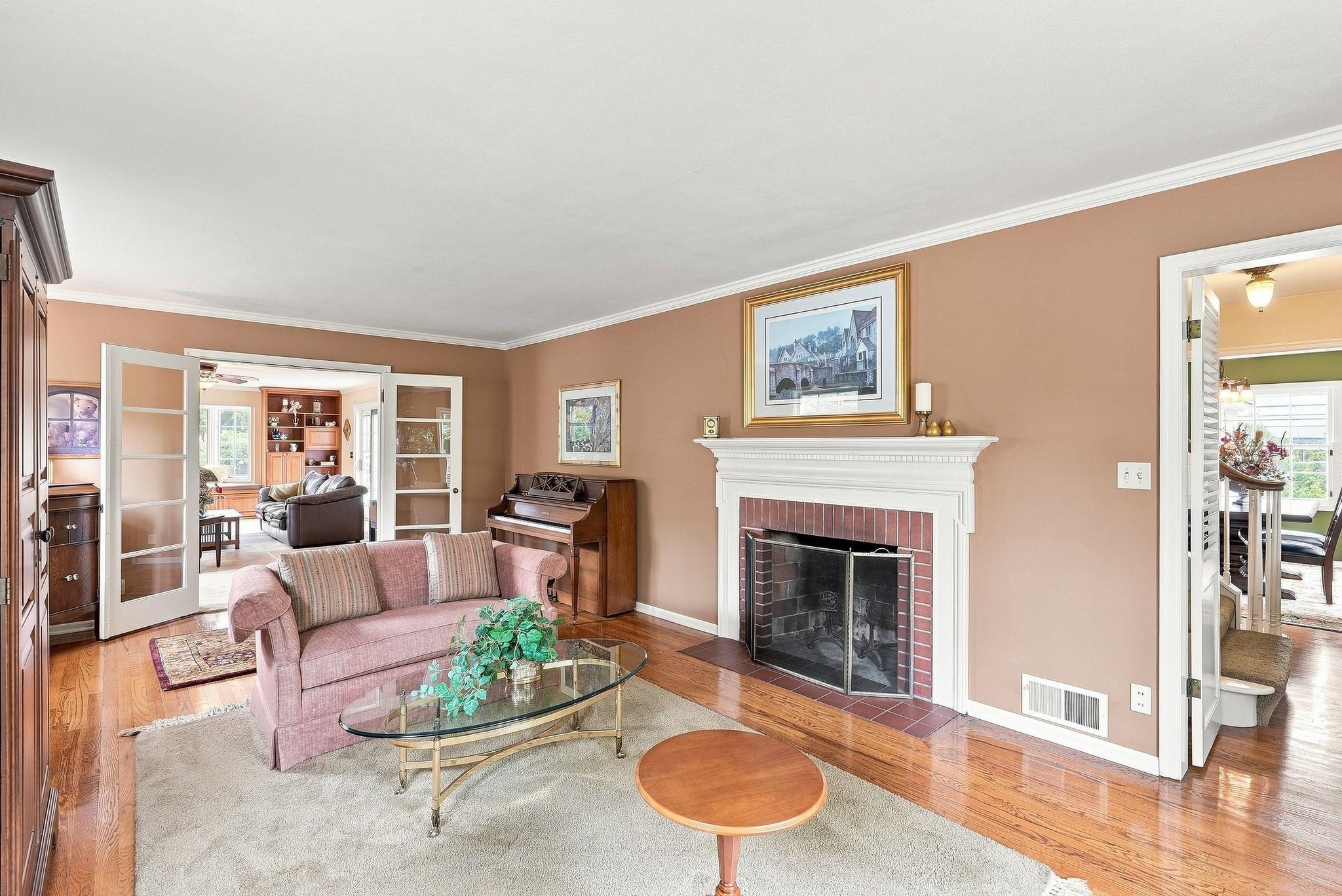 515 E High Dr - Photo 4