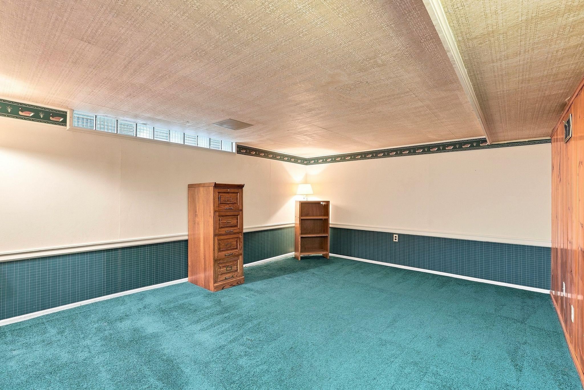 515 E High Dr - Photo 32
