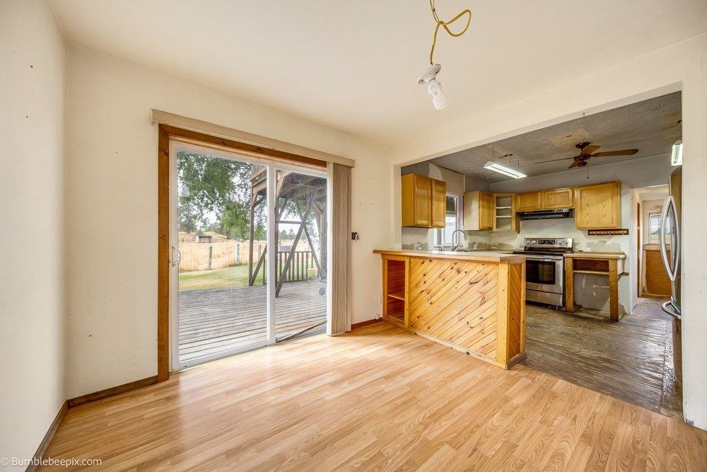 24210 S E St - Photo 9
