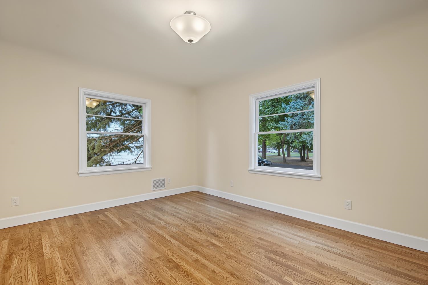 3011 S Manito Blvd - Photo 23