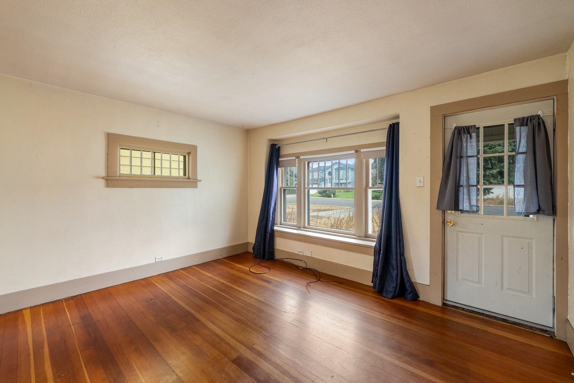 3924 E 28th Ave - Photo 4
