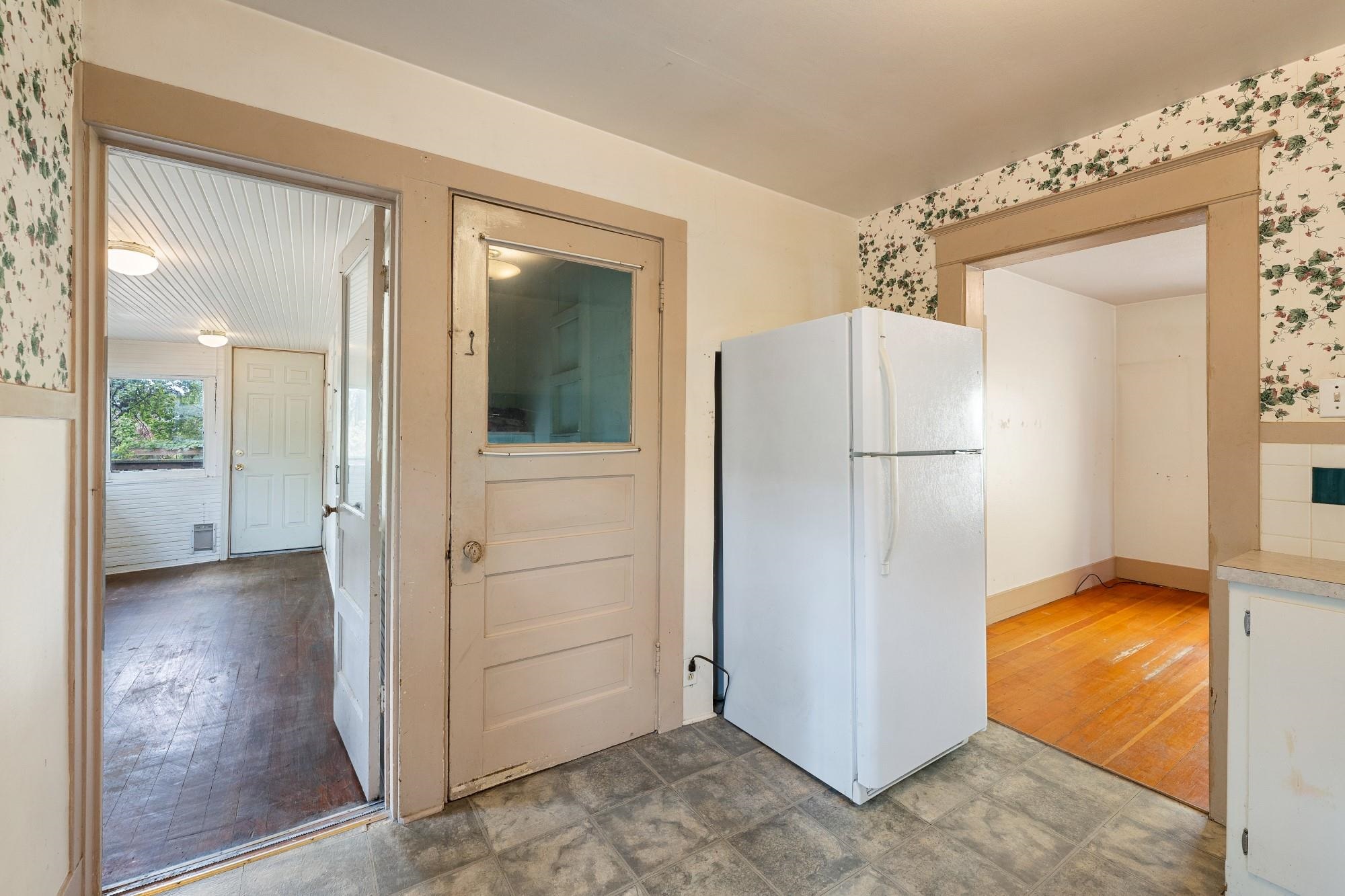 3924 E 28th Ave - Photo 13