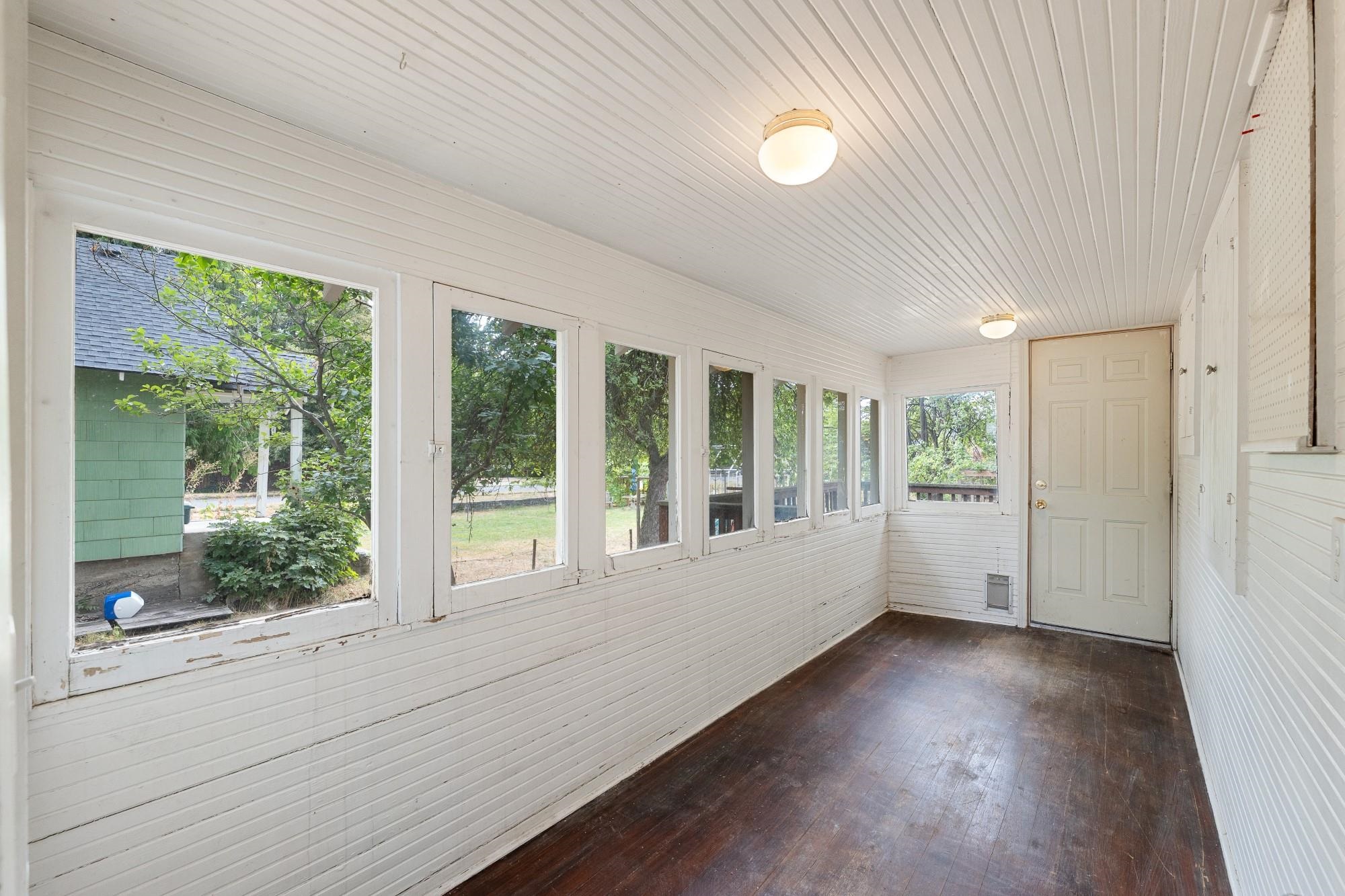 3924 E 28th Ave - Photo 19