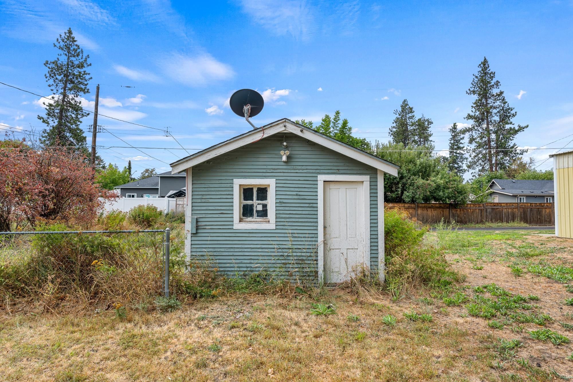 3924 E 28th Ave - Photo 26