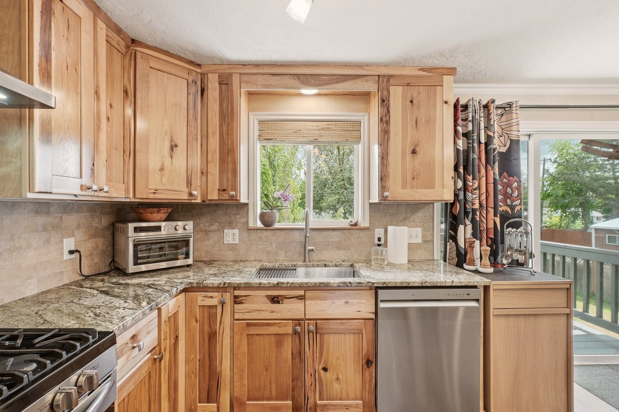 414 N Sherman Ave - Photo 11
