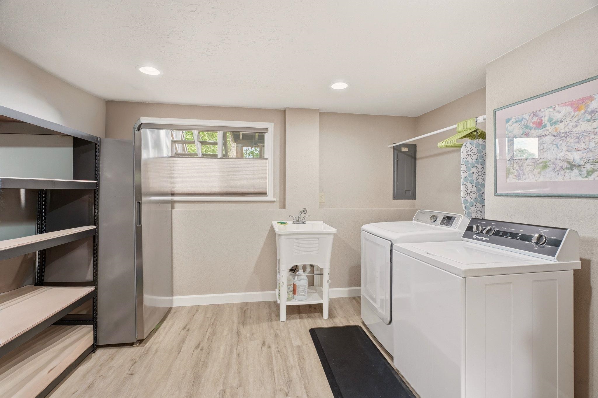 414 N Sherman Ave - Photo 26