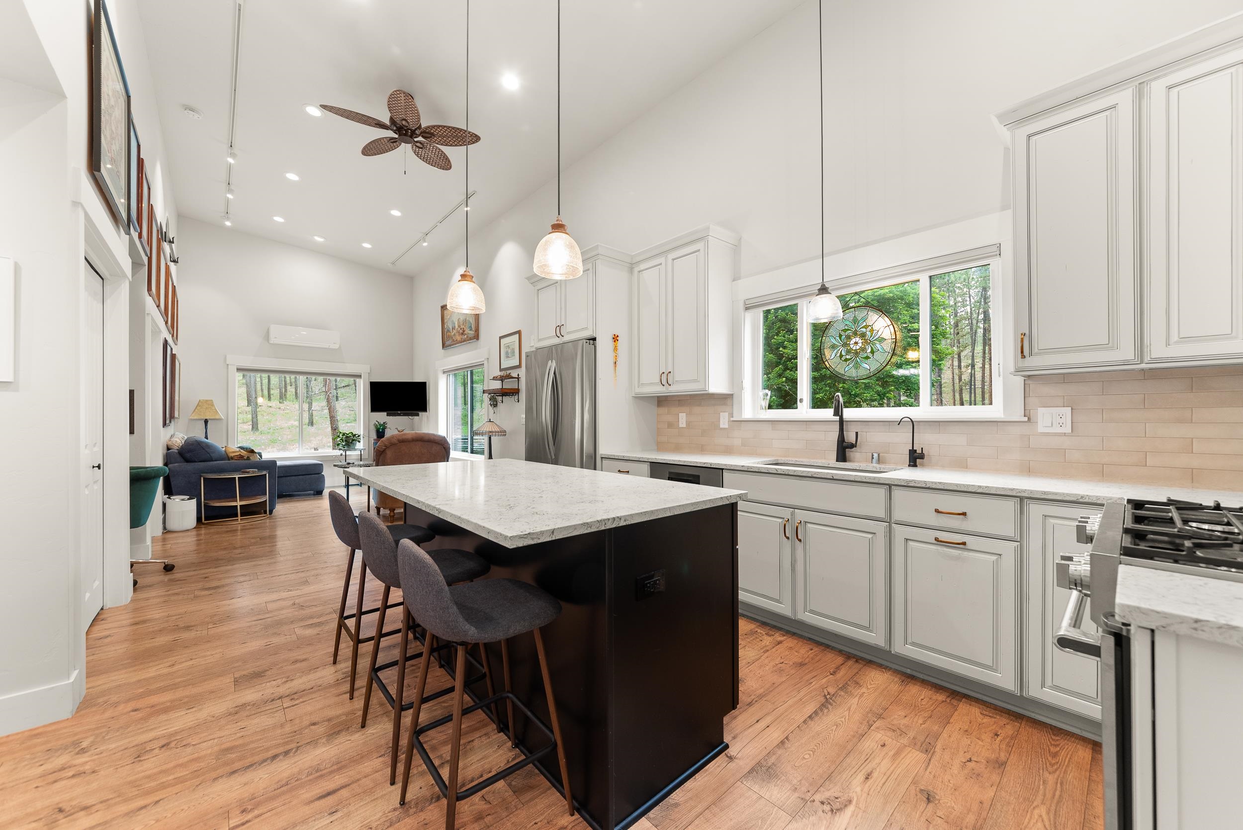 9427 N Riverside Park Dr - Photo 11