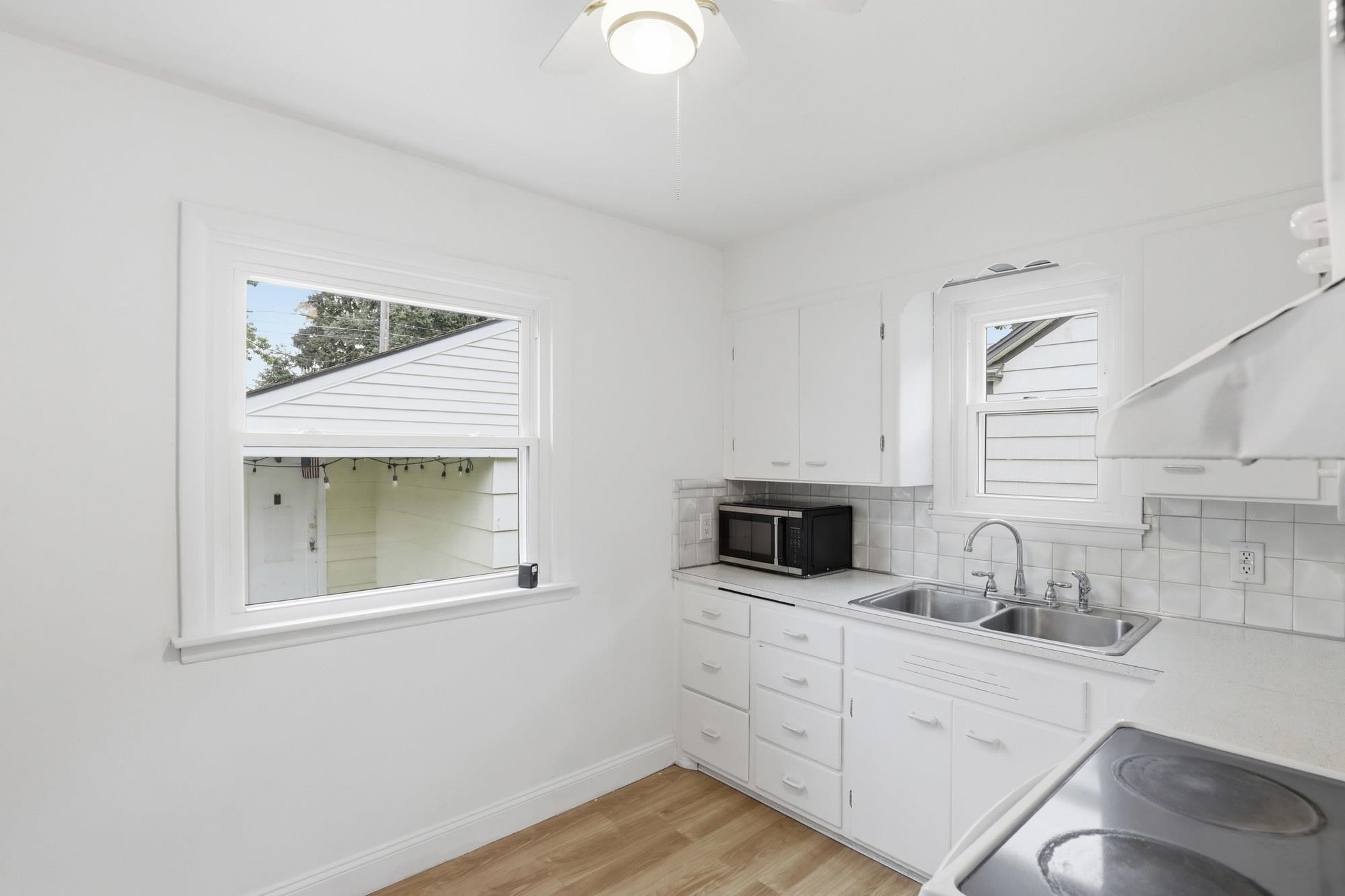 5418 N Monroe St - Photo 8