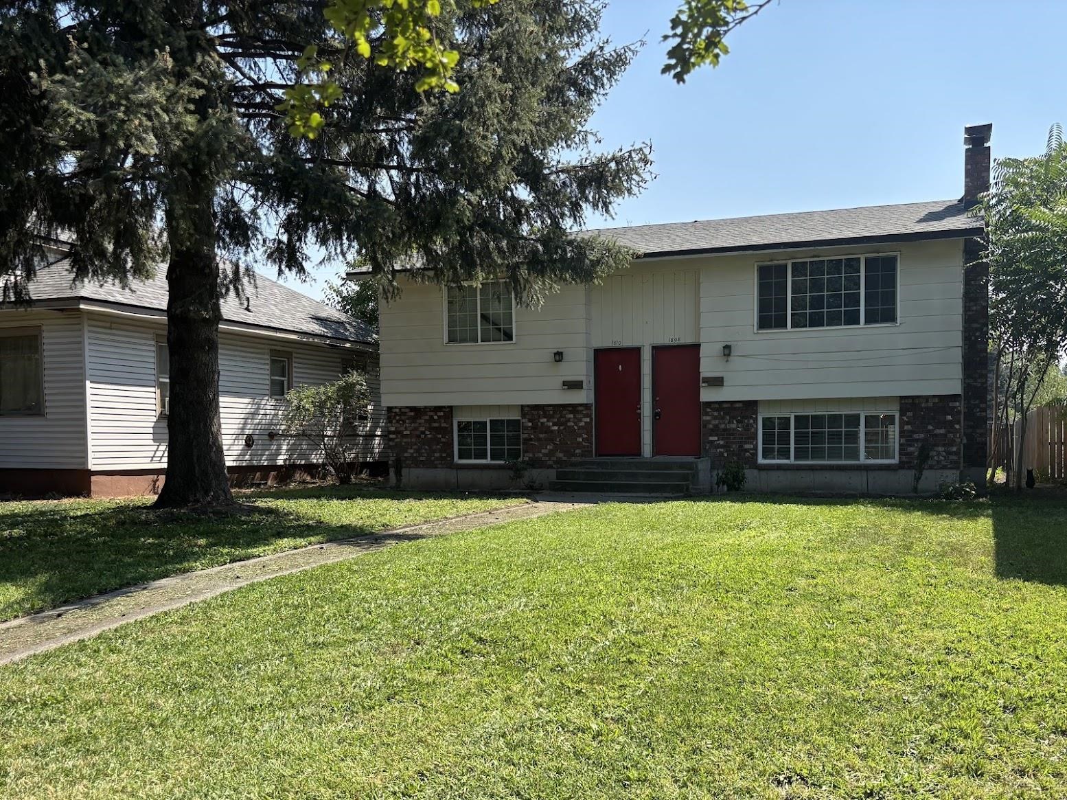 1808 E SHARP Ave - Photo 1