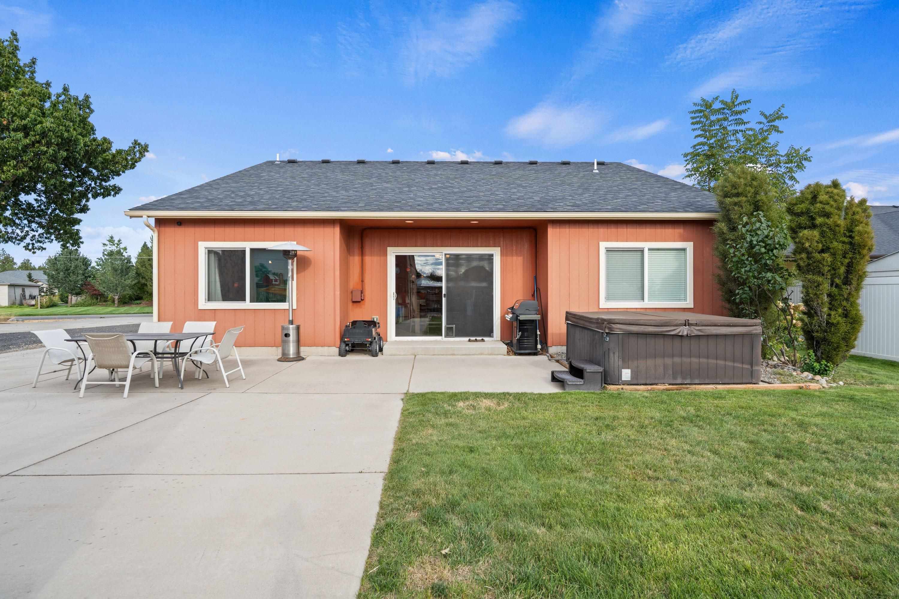 18212 E Riverway Ave - Photo 23