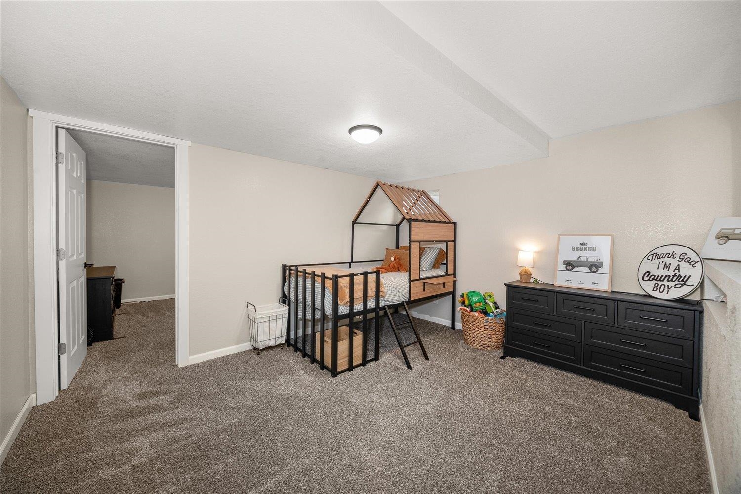 4007 E Moody Rd - Photo 13