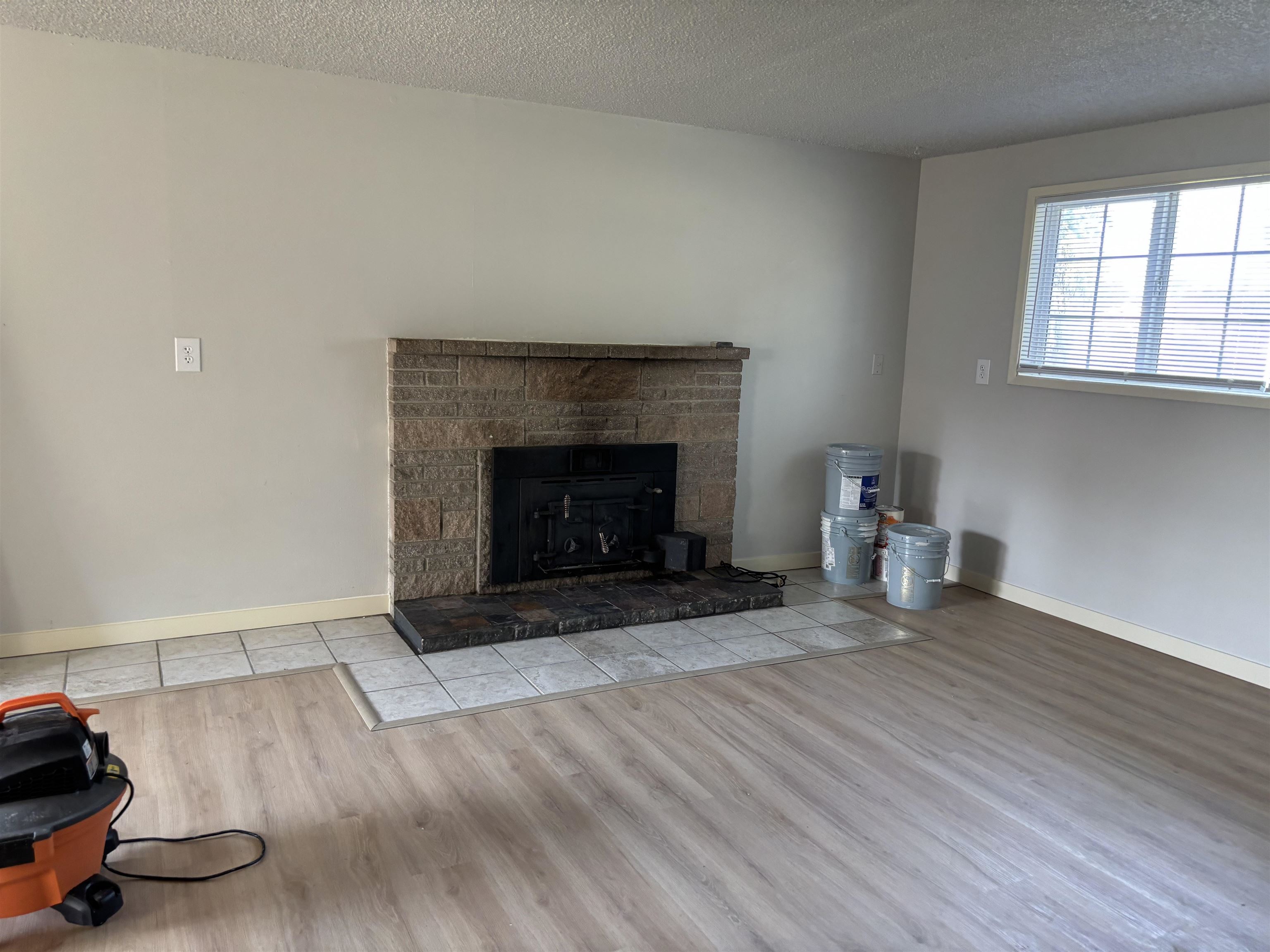 1808 E SHARP Ave - Photo 2