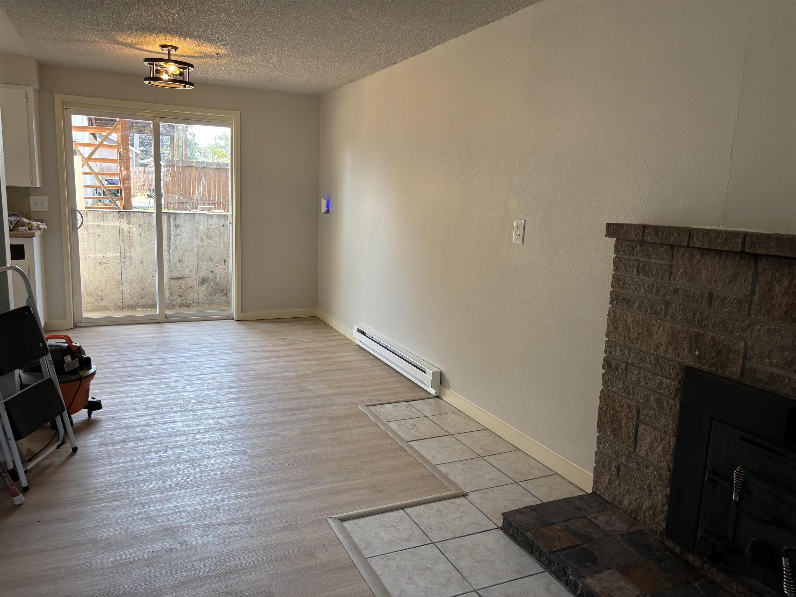 1808 E SHARP Ave - Photo 3