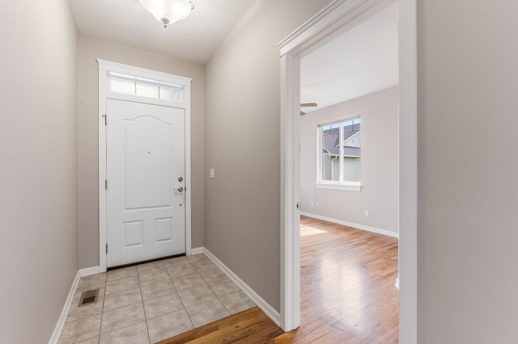 428 S Reese Ln - Photo 3