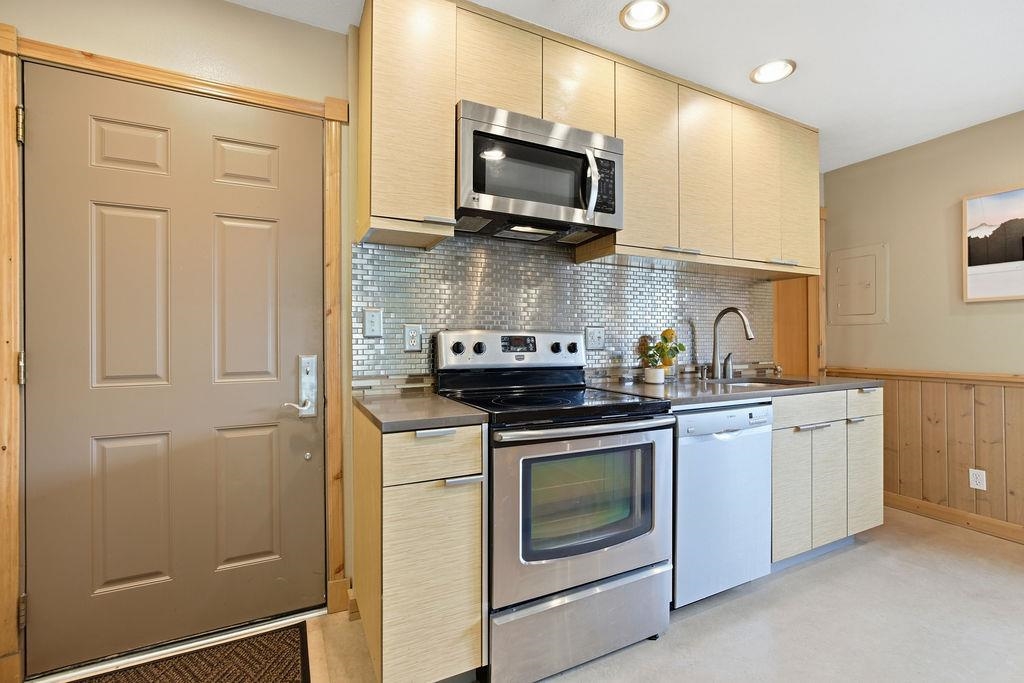 28600 N Mt Spokane Park Dr - Photo 9
