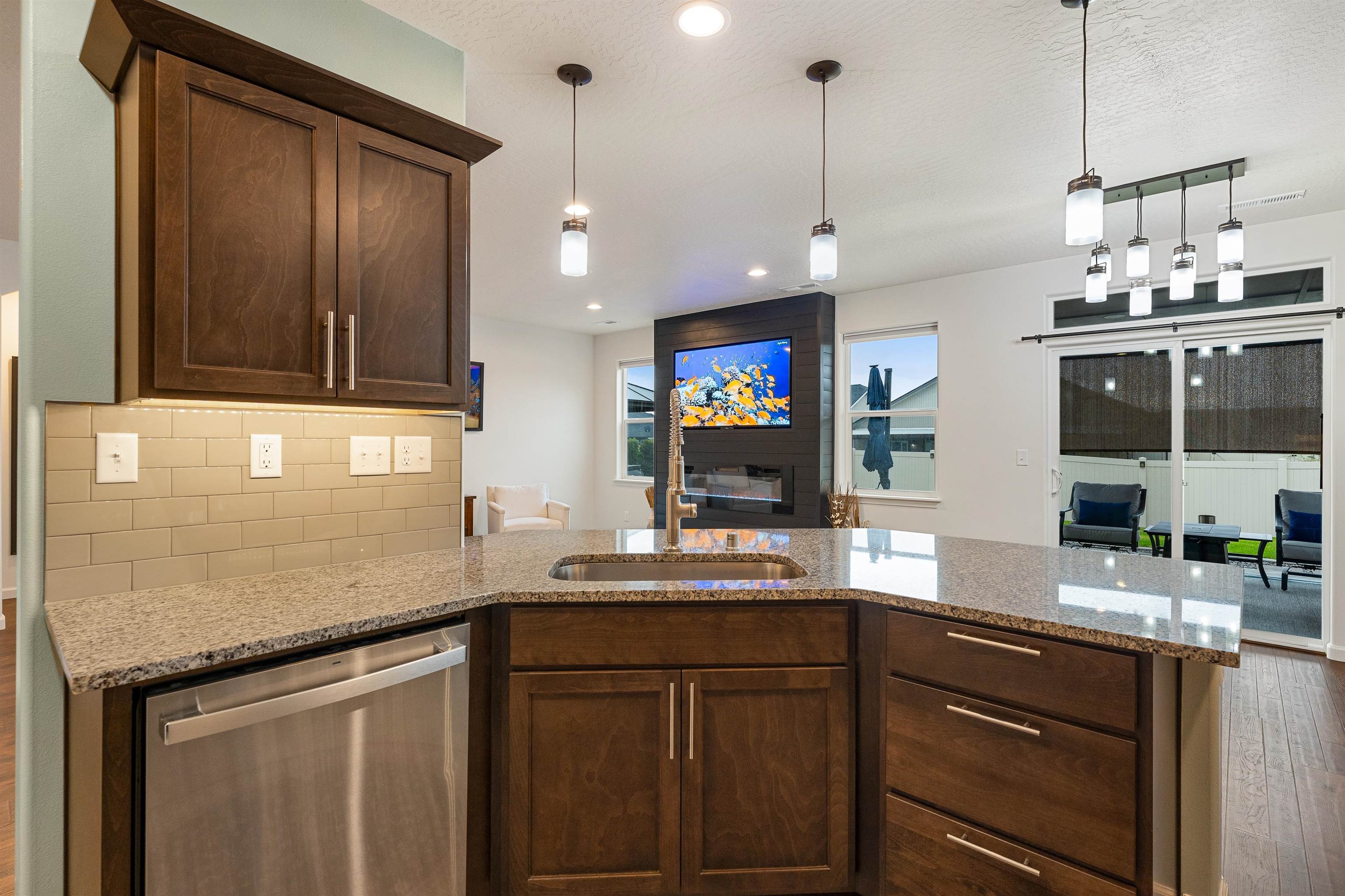 14620 E Caprio Ave - Photo 11