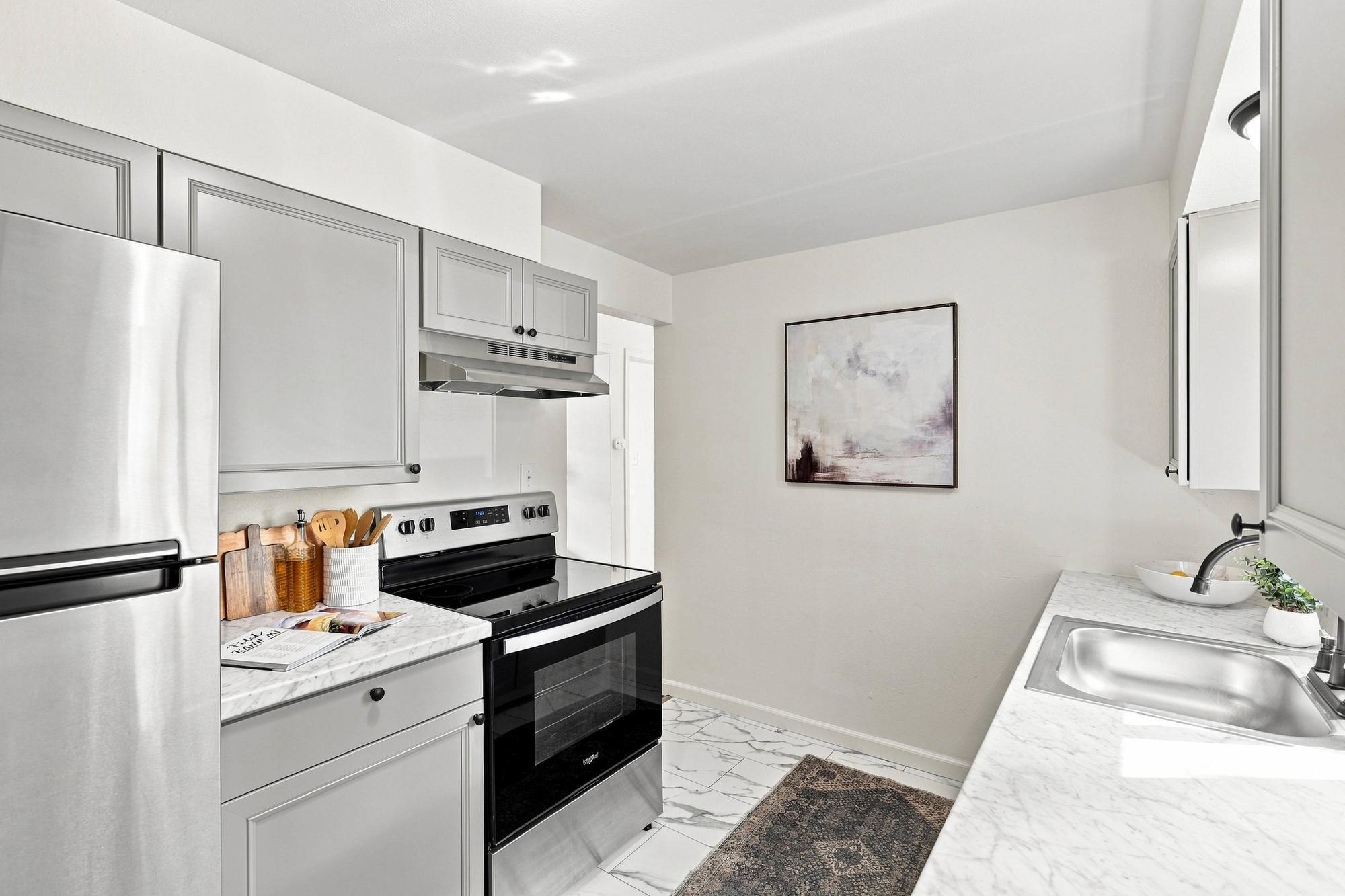 1323 W FRANCIS Ave - Photo 10