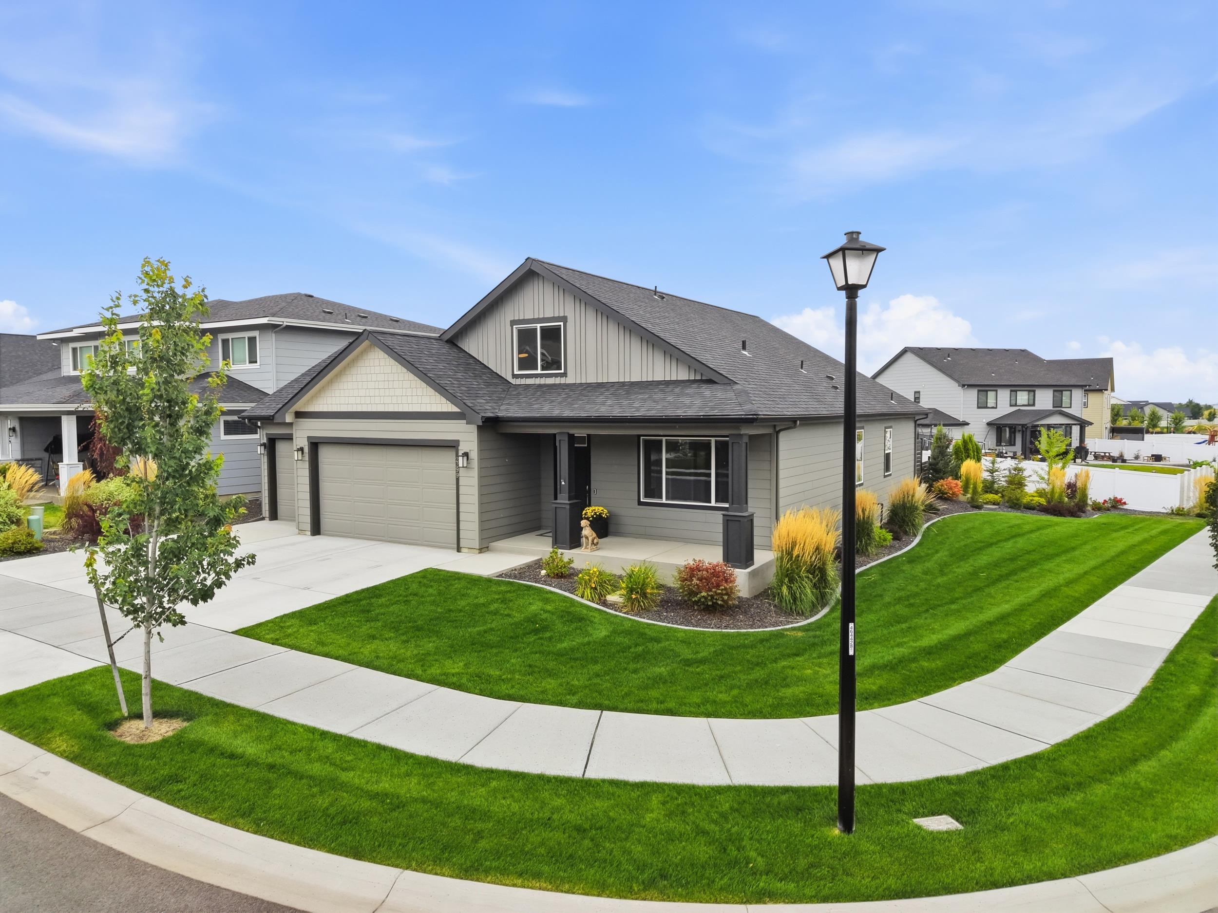 2299 N Forest Ridge St - Photo 36
