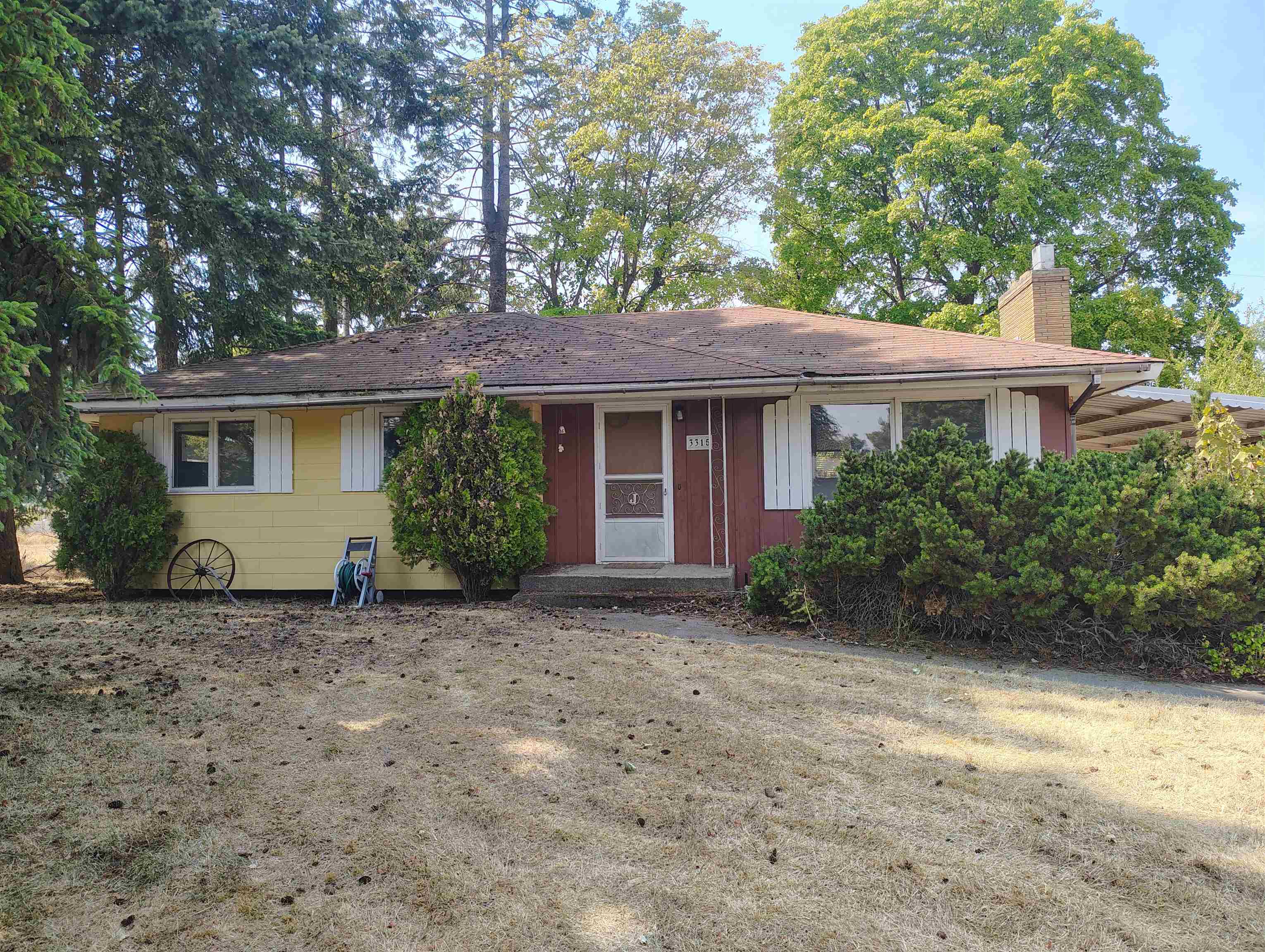 3315 N Bowman Rd - Photo 1