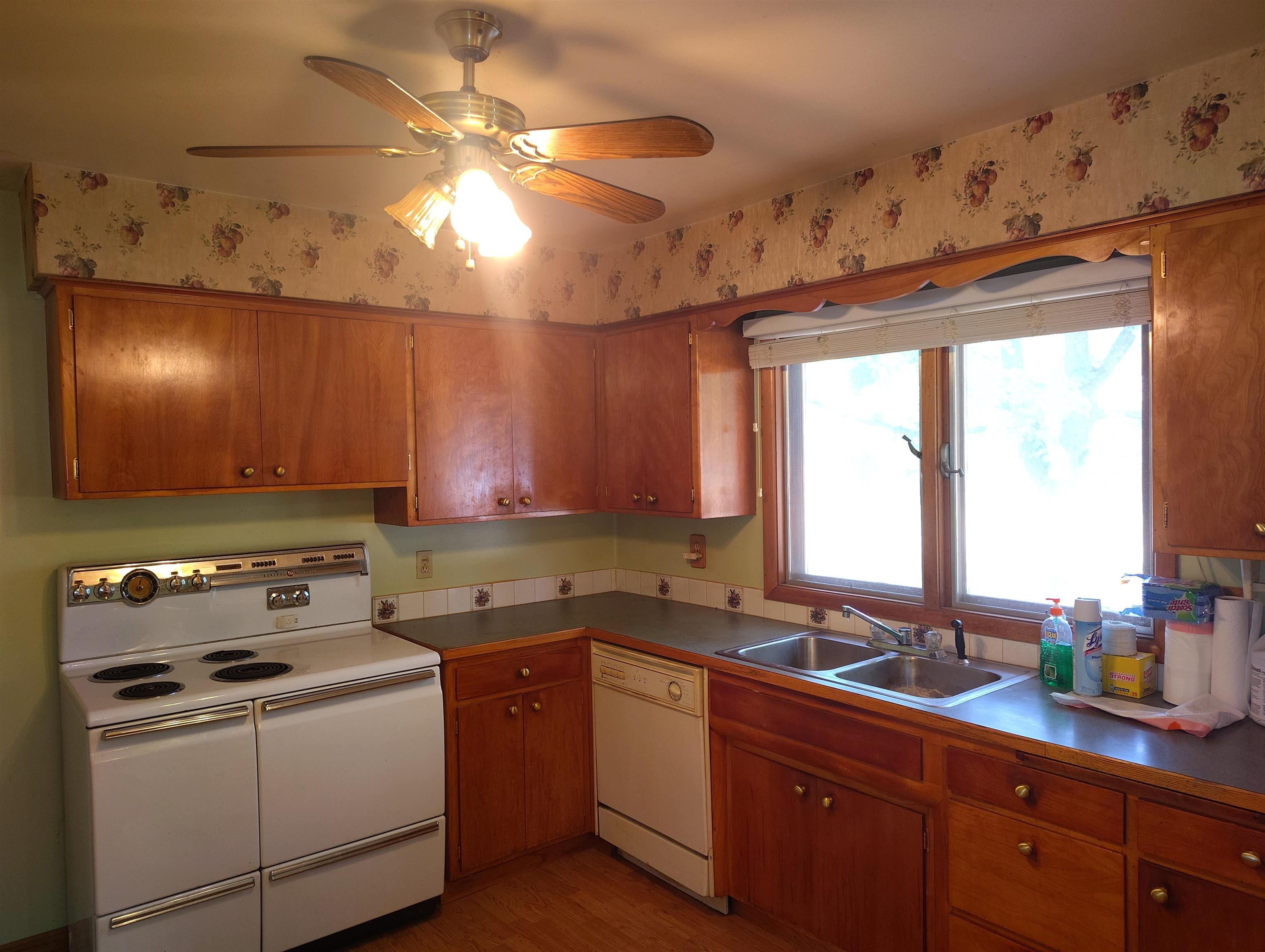3315 N Bowman Rd - Photo 11
