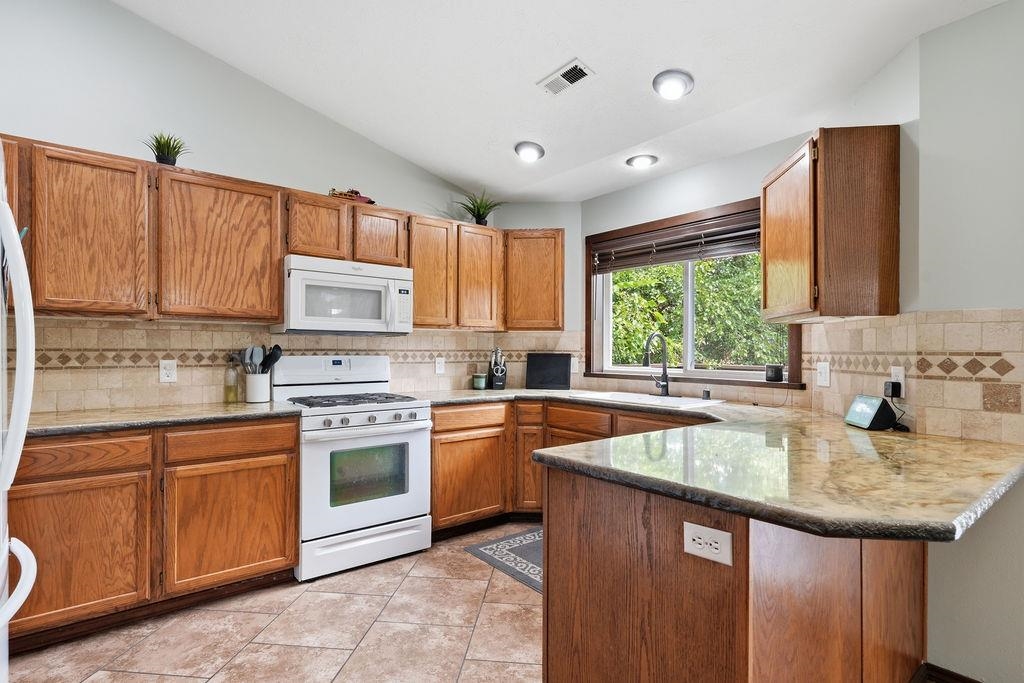 4201 E 33rd Ave - Photo 11