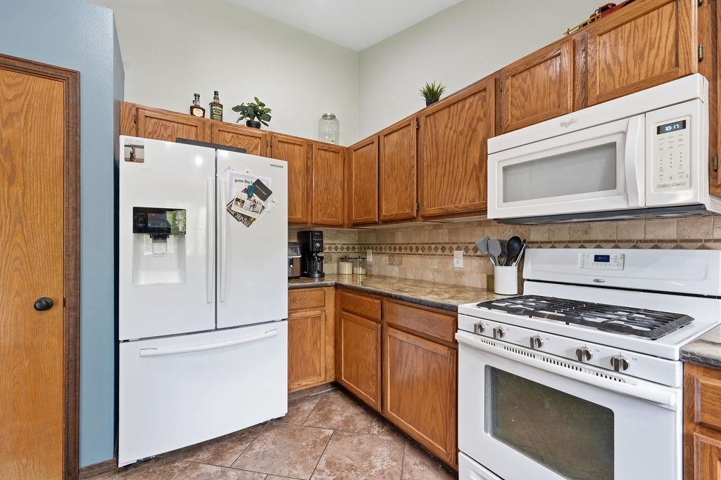 4201 E 33rd Ave - Photo 13