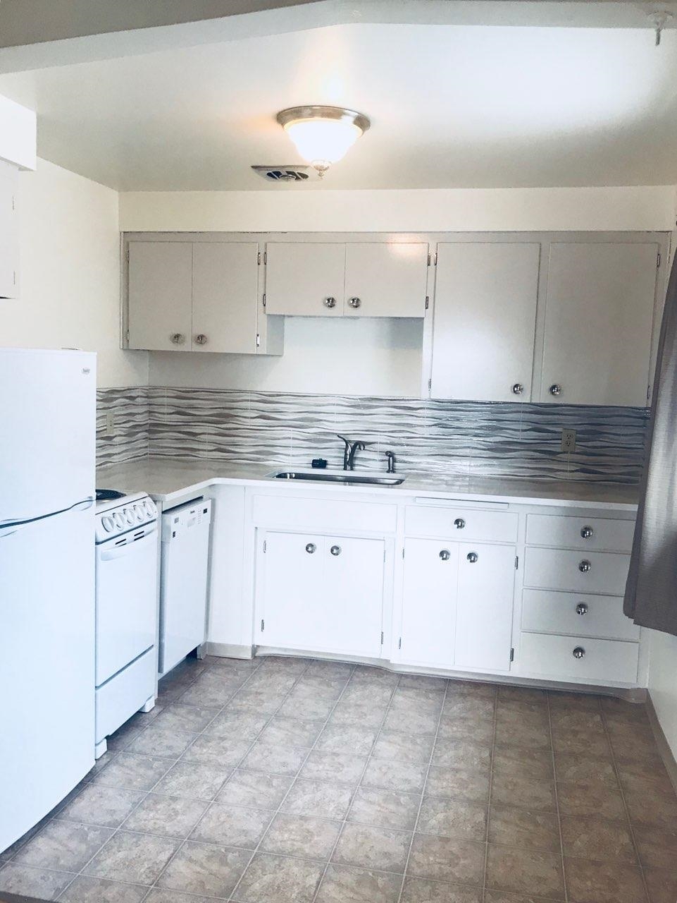 33 E DALTON Ave - Photo 3