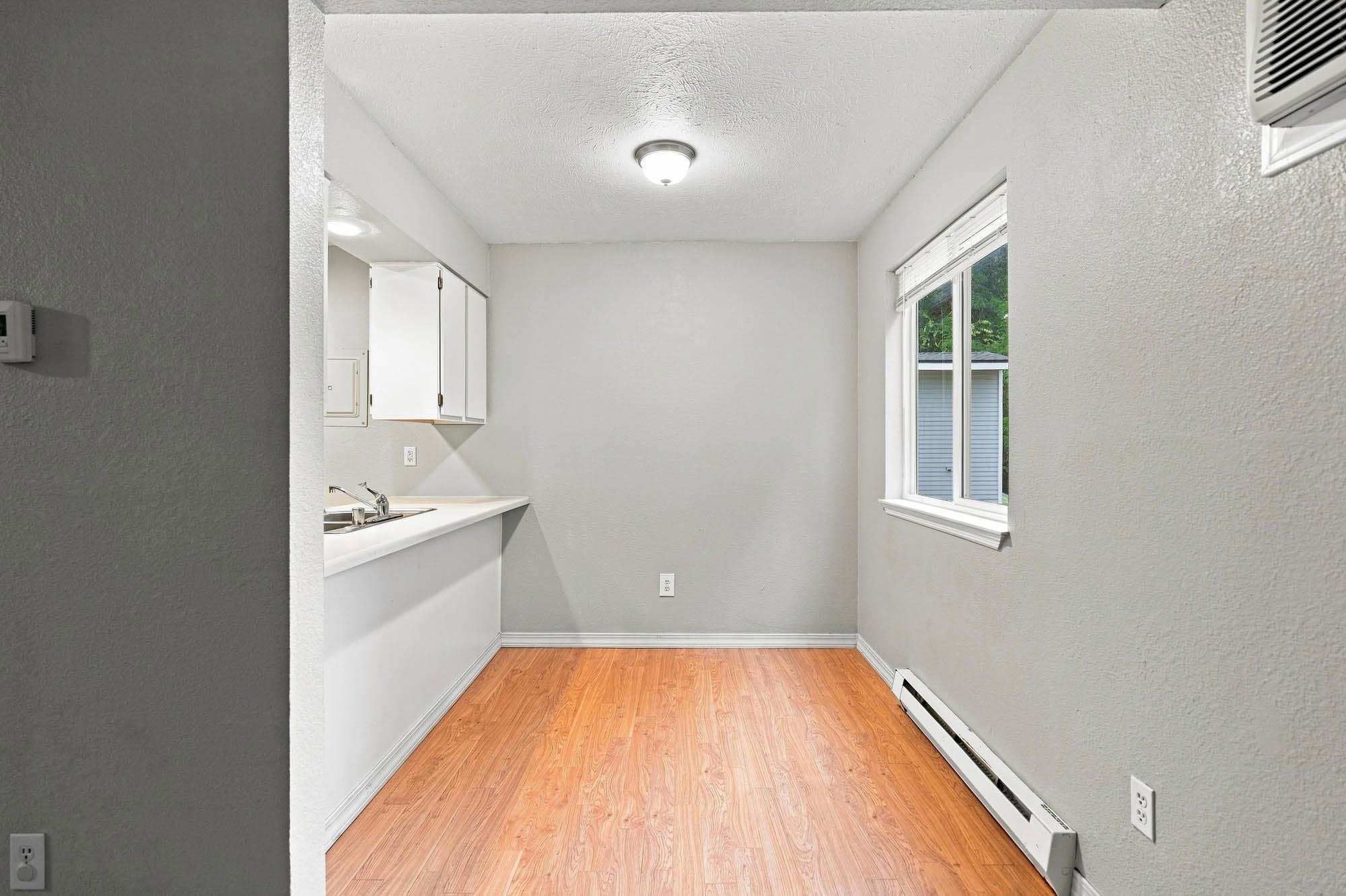 222 N HUTCHINSON #202 Rd - Photo 10