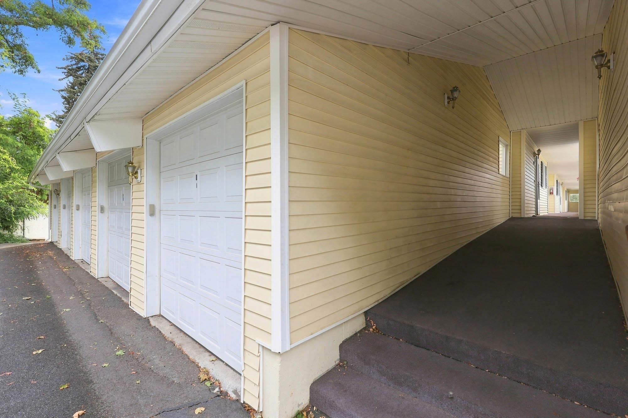 222 N HUTCHINSON #202 Rd - Photo 24