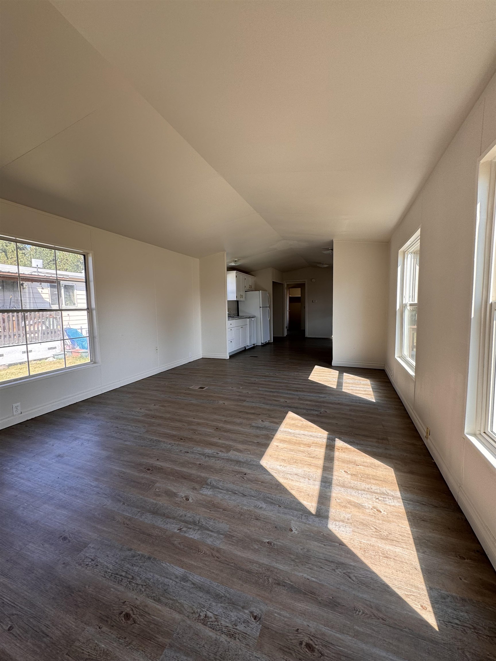 40602 N Newport Hwy - Photo 7