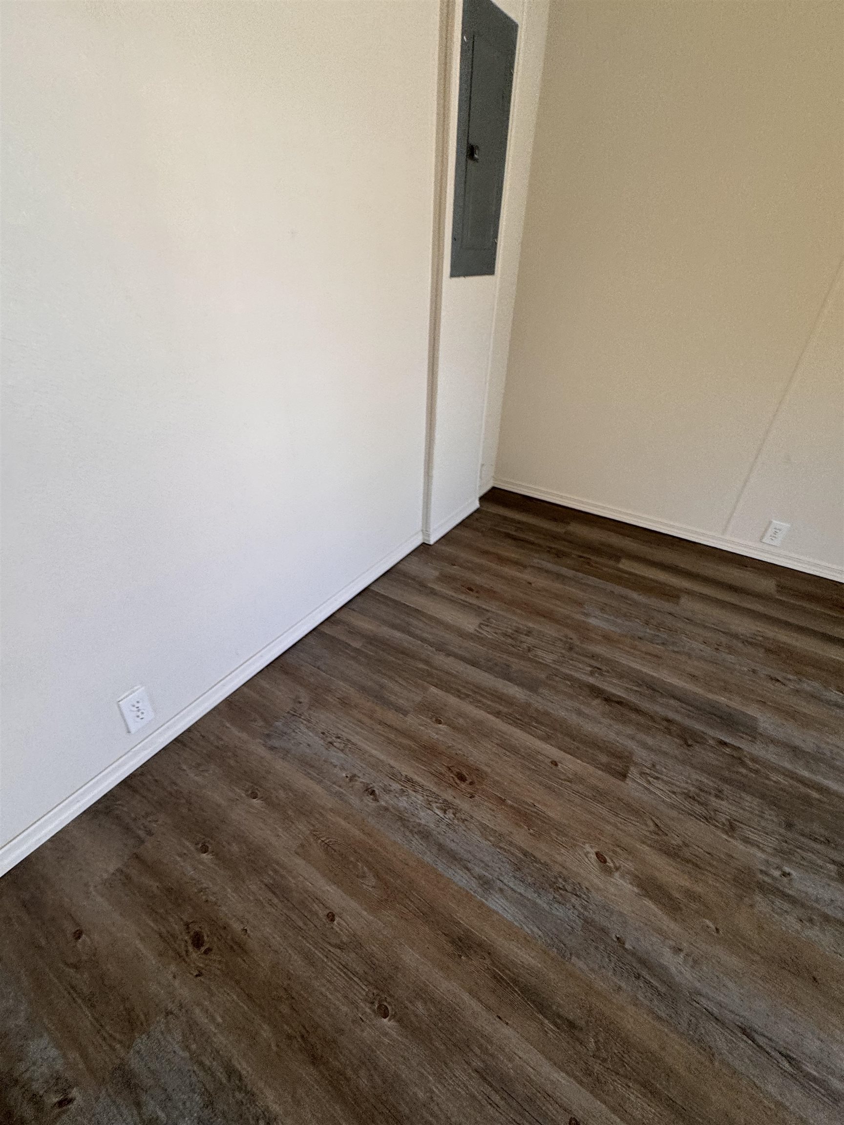 40602 N Newport Hwy - Photo 8