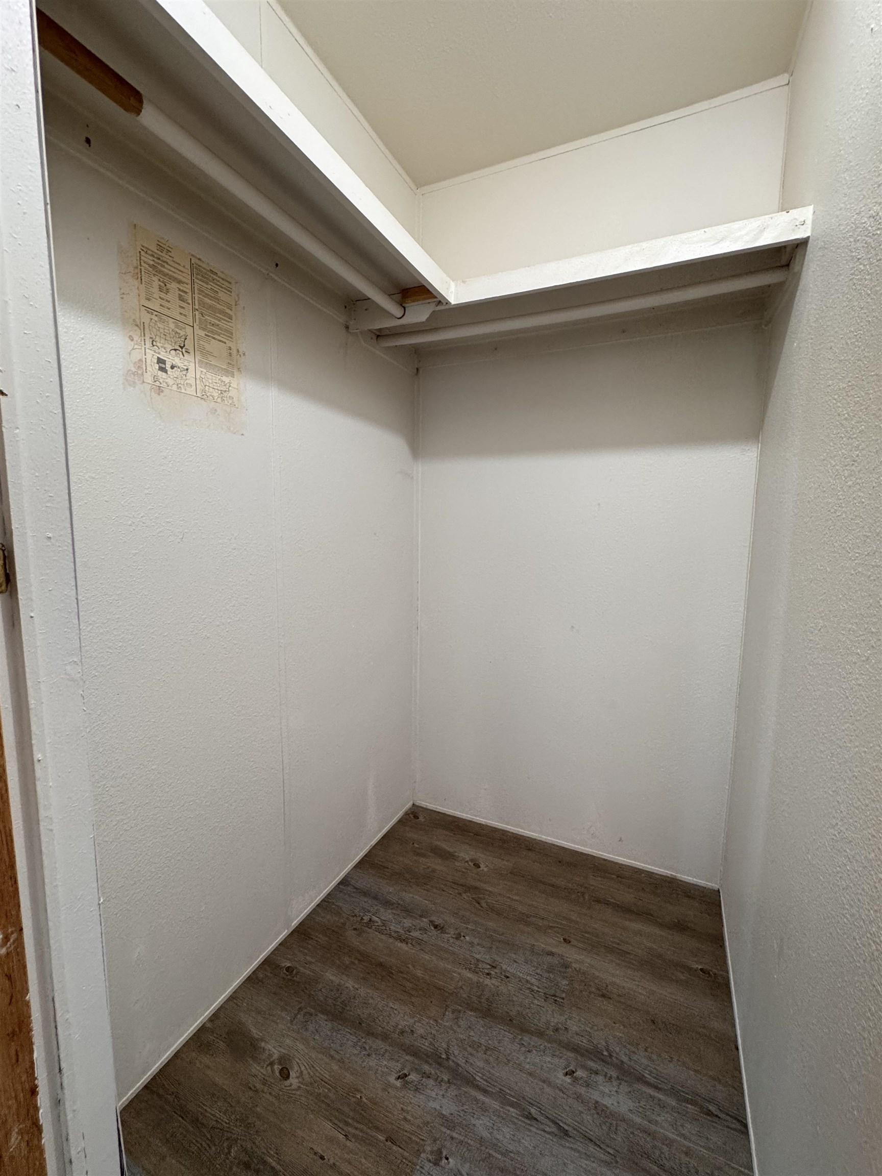 40602 N Newport Hwy - Photo 10