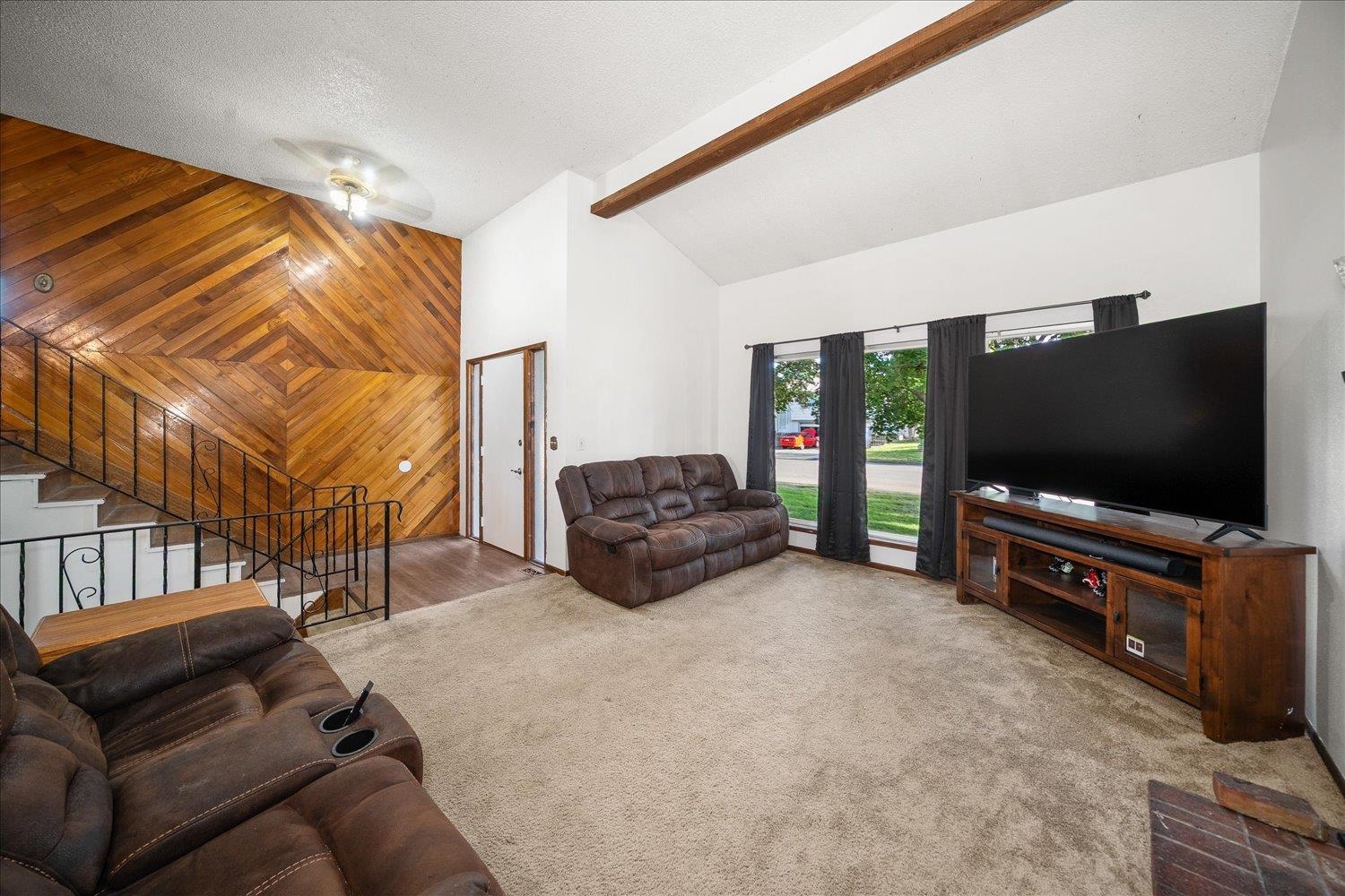 12619 E 31ST Ave - Photo 6