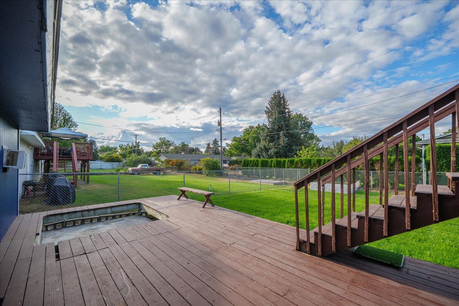 12619 E 31ST Ave - Photo 34