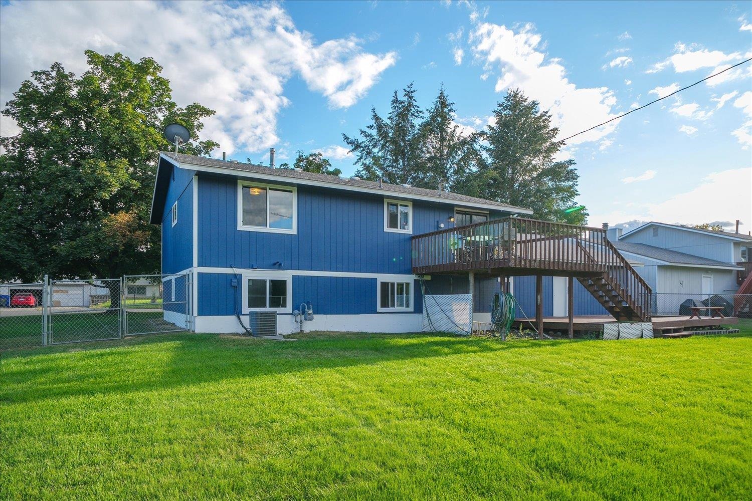 12619 E 31ST Ave - Photo 29