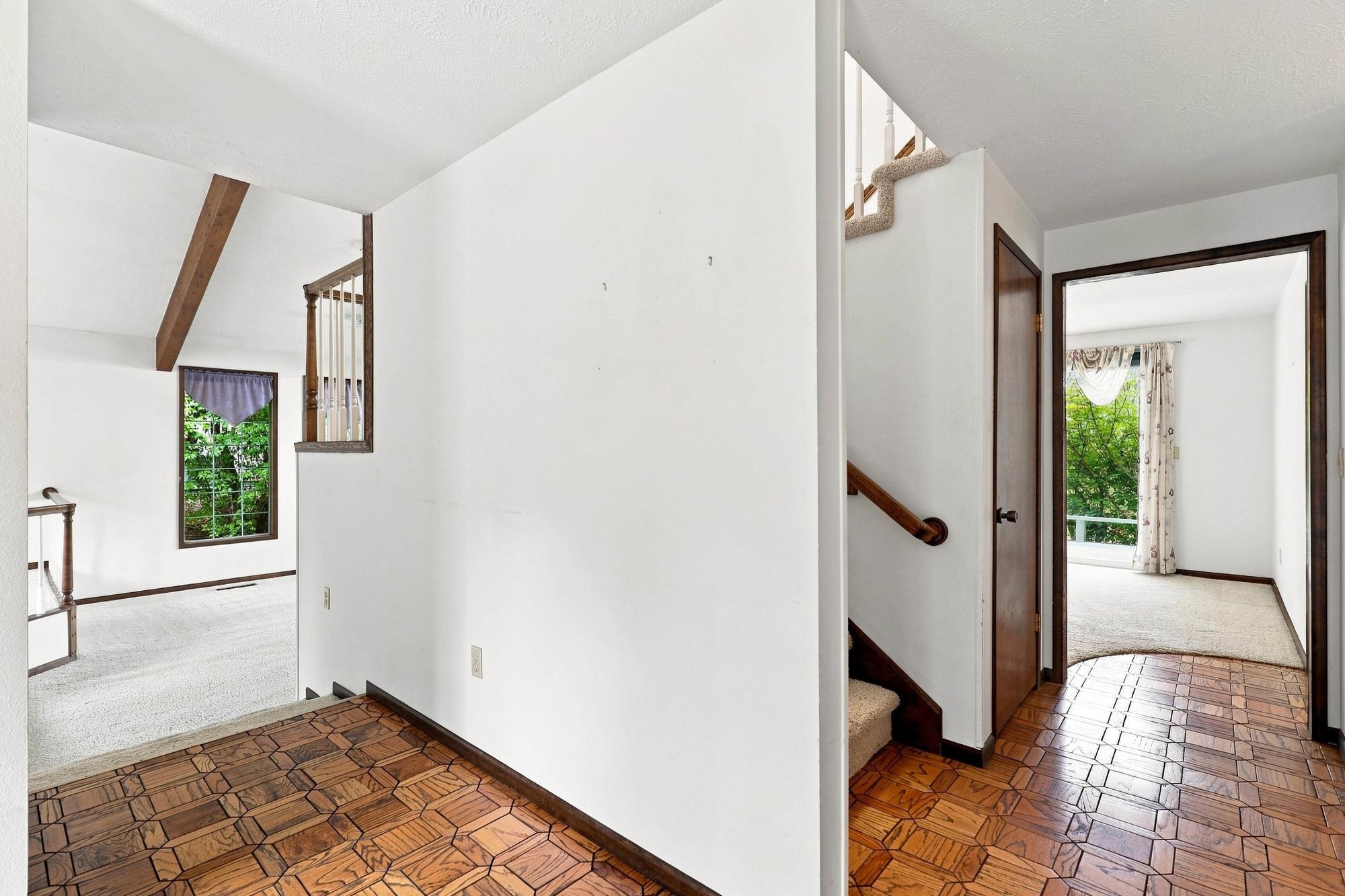 10518 N Kensington Ct - Photo 3