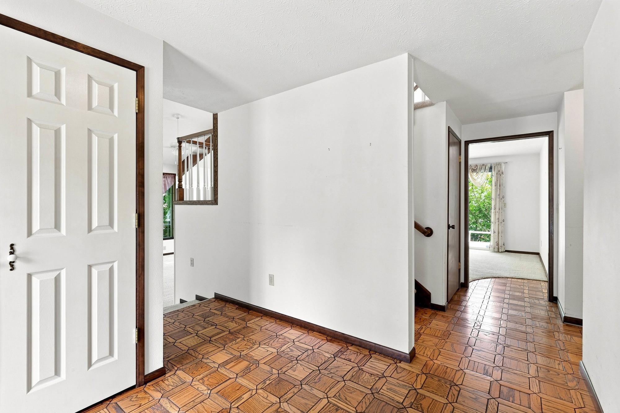 10518 N Kensington Ct - Photo 4
