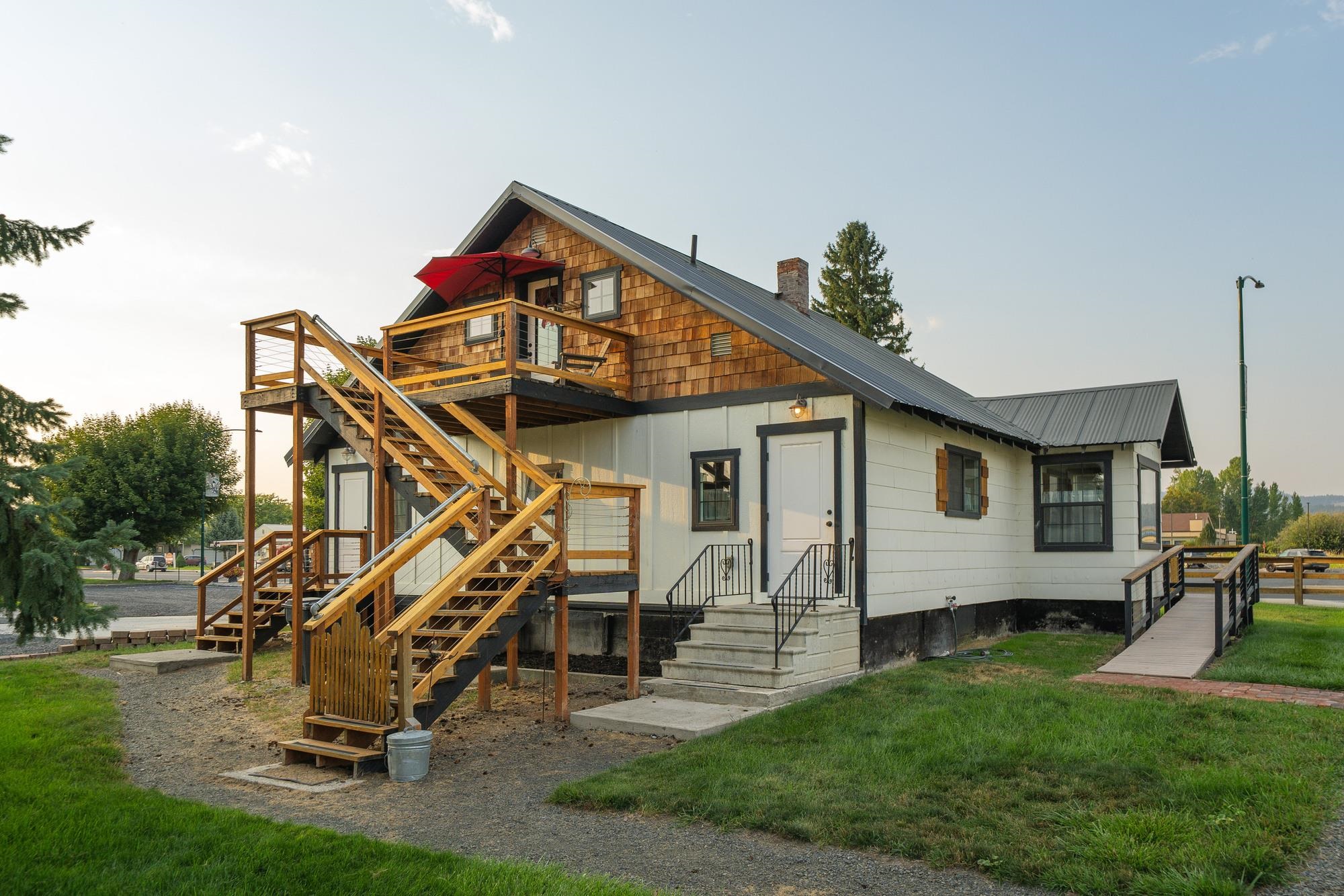 510 E Main St - Photo 18