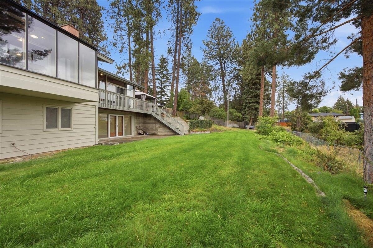 11708 E 19th Ave - Photo 41