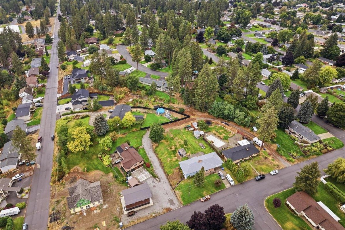 11708 E 19th Ave - Photo 45