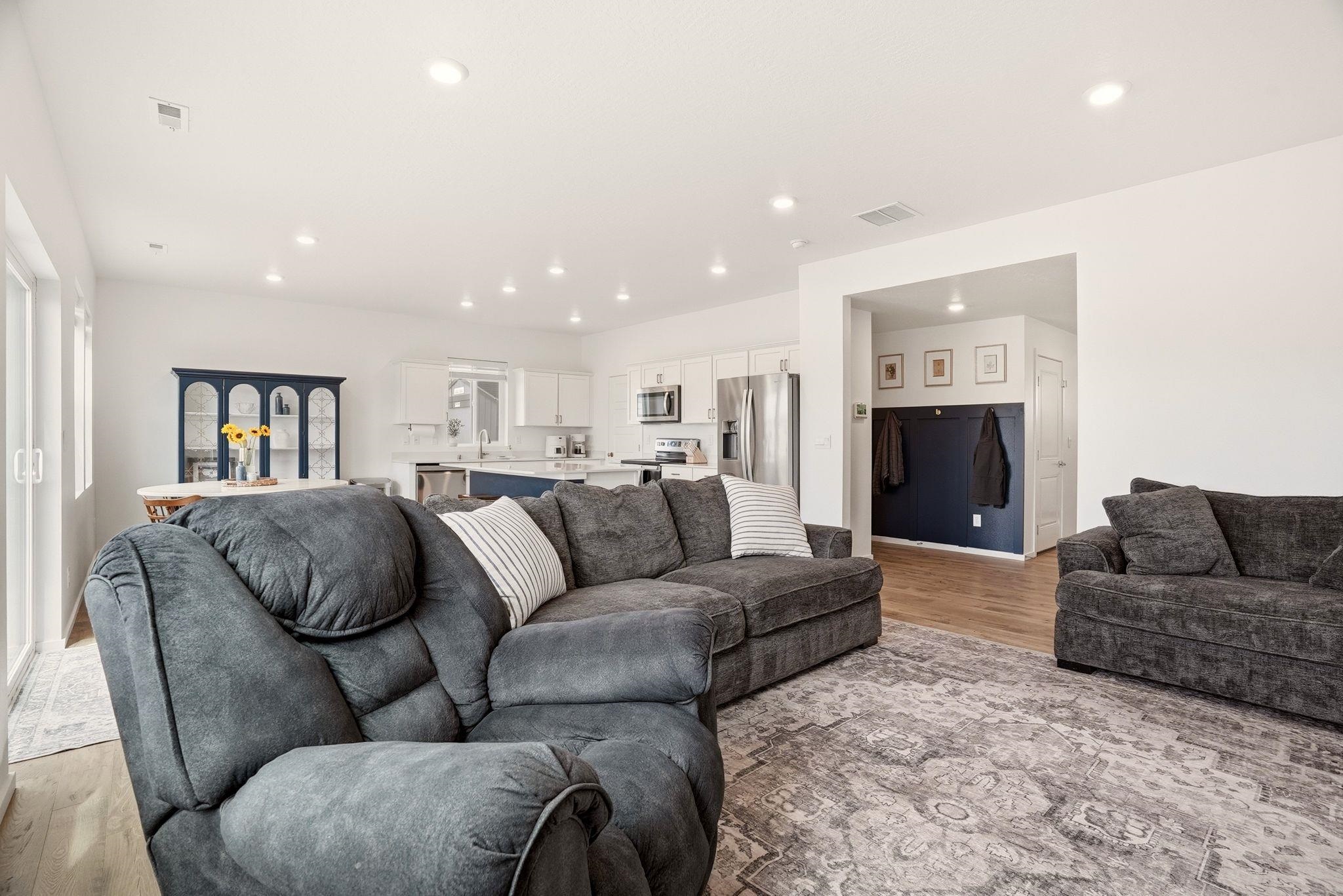 8218 S COLWOOD Rd - Photo 6