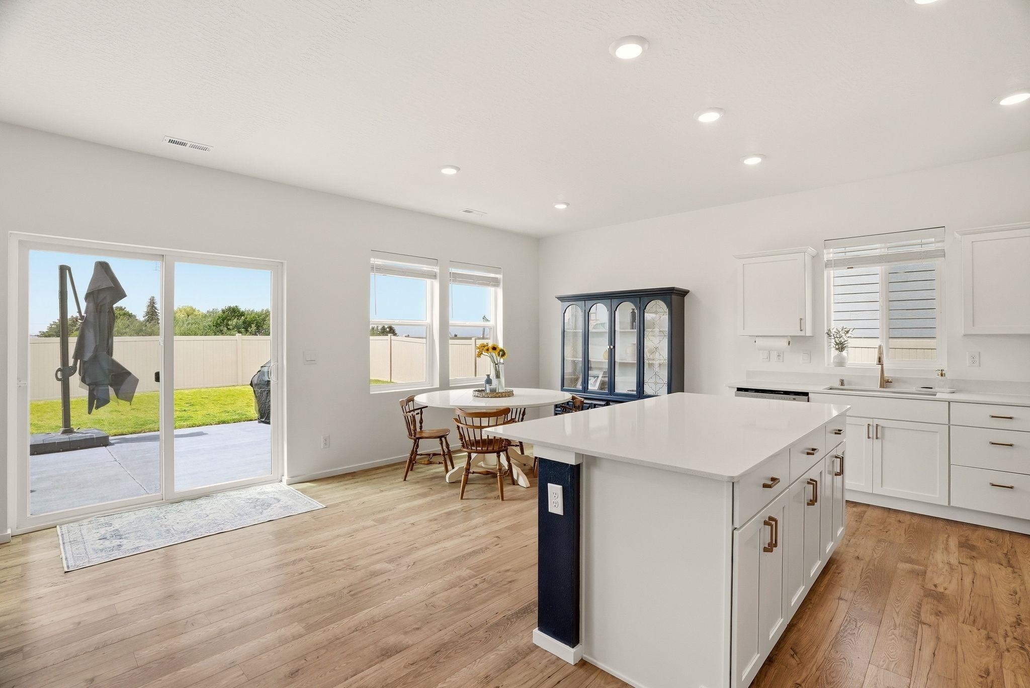8218 S COLWOOD Rd - Photo 9