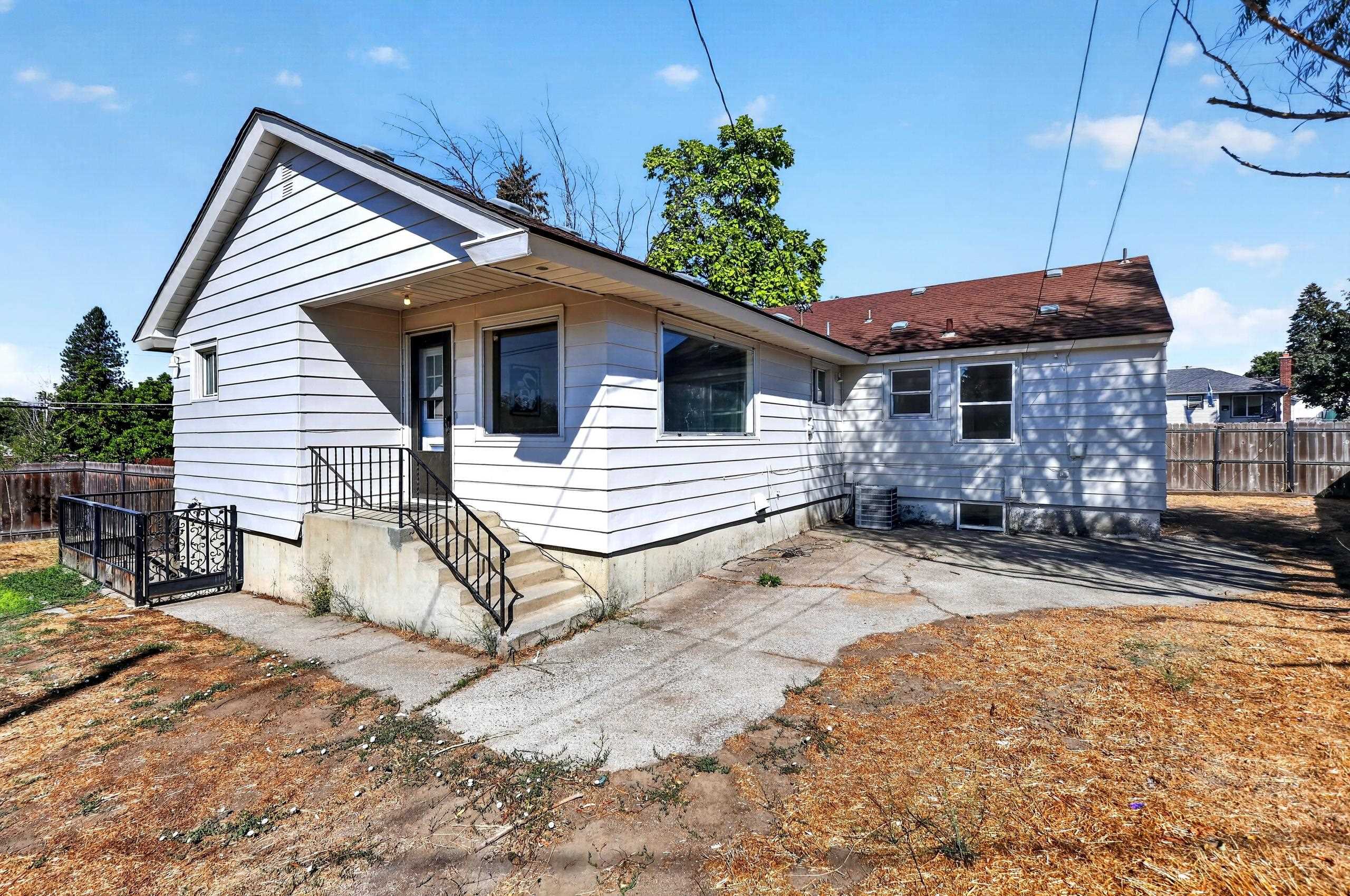 2821 W LONGFELLOW Ave - Photo 45