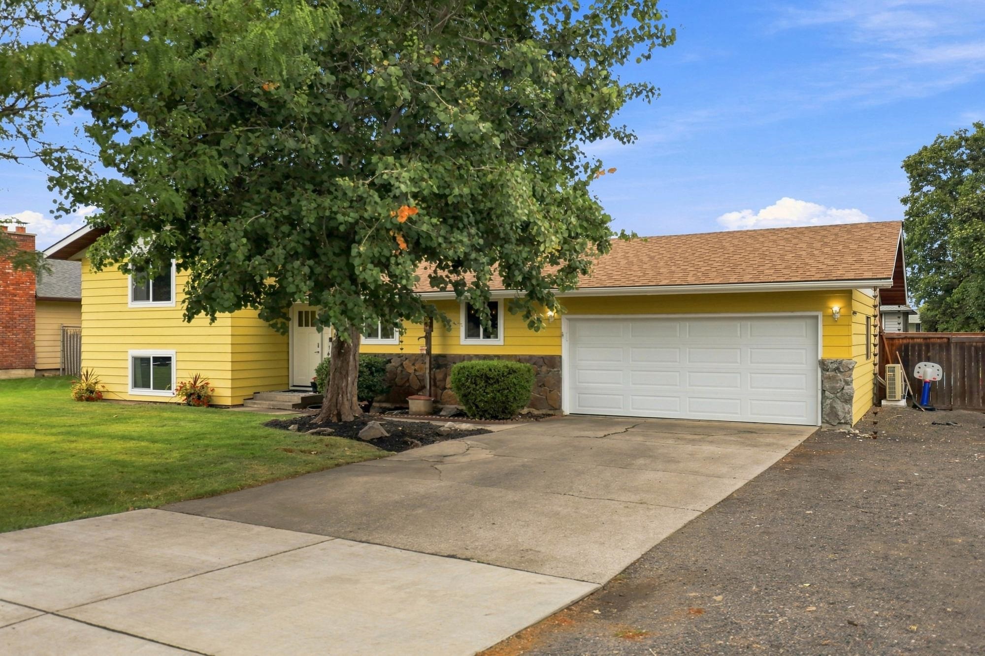 14515 E 7th Ave - Photo 3