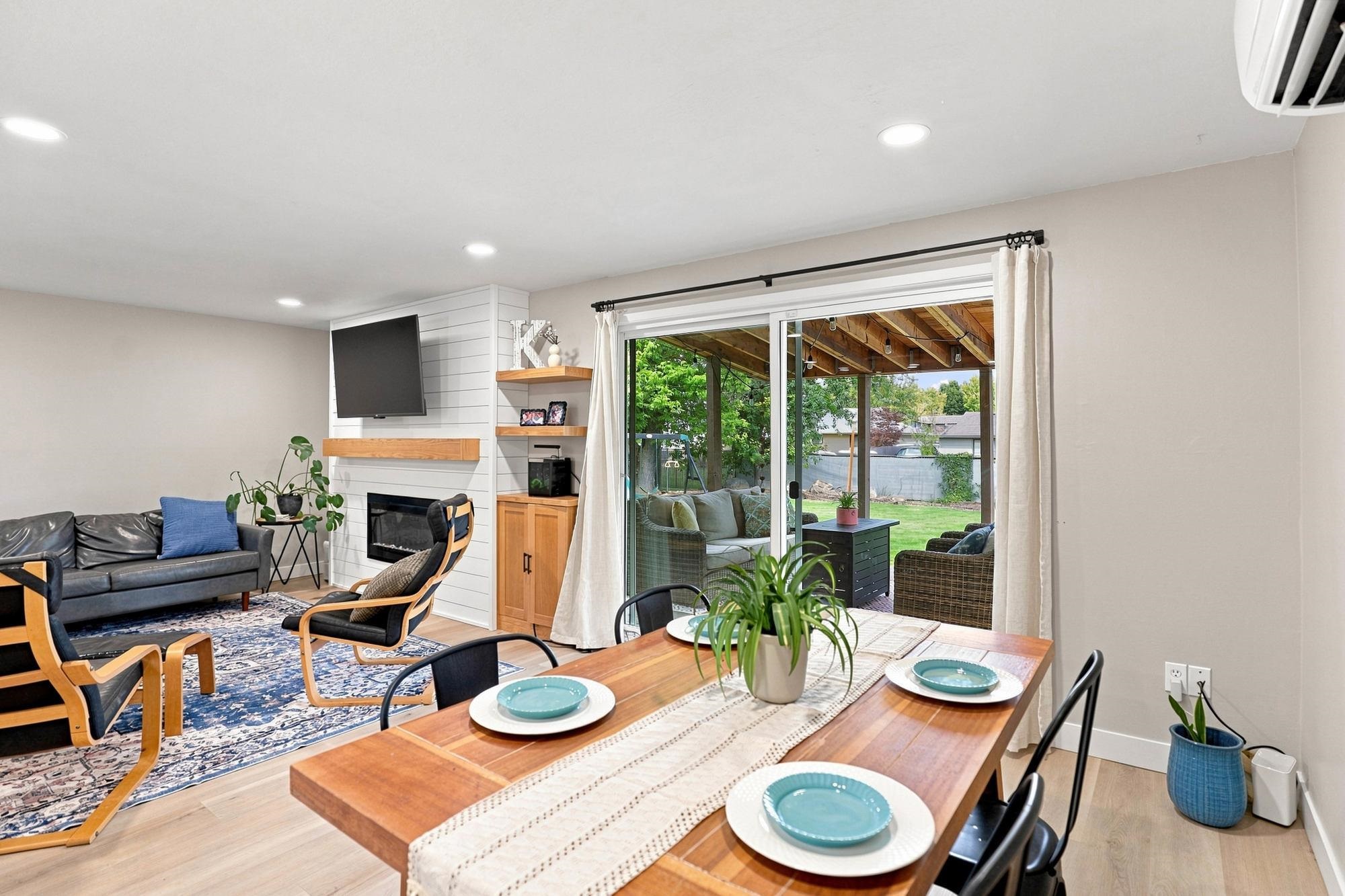 14515 E 7th Ave - Photo 9