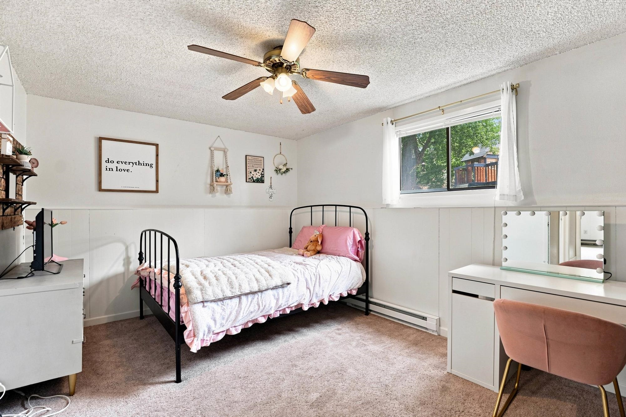 14515 E 7th Ave - Photo 23