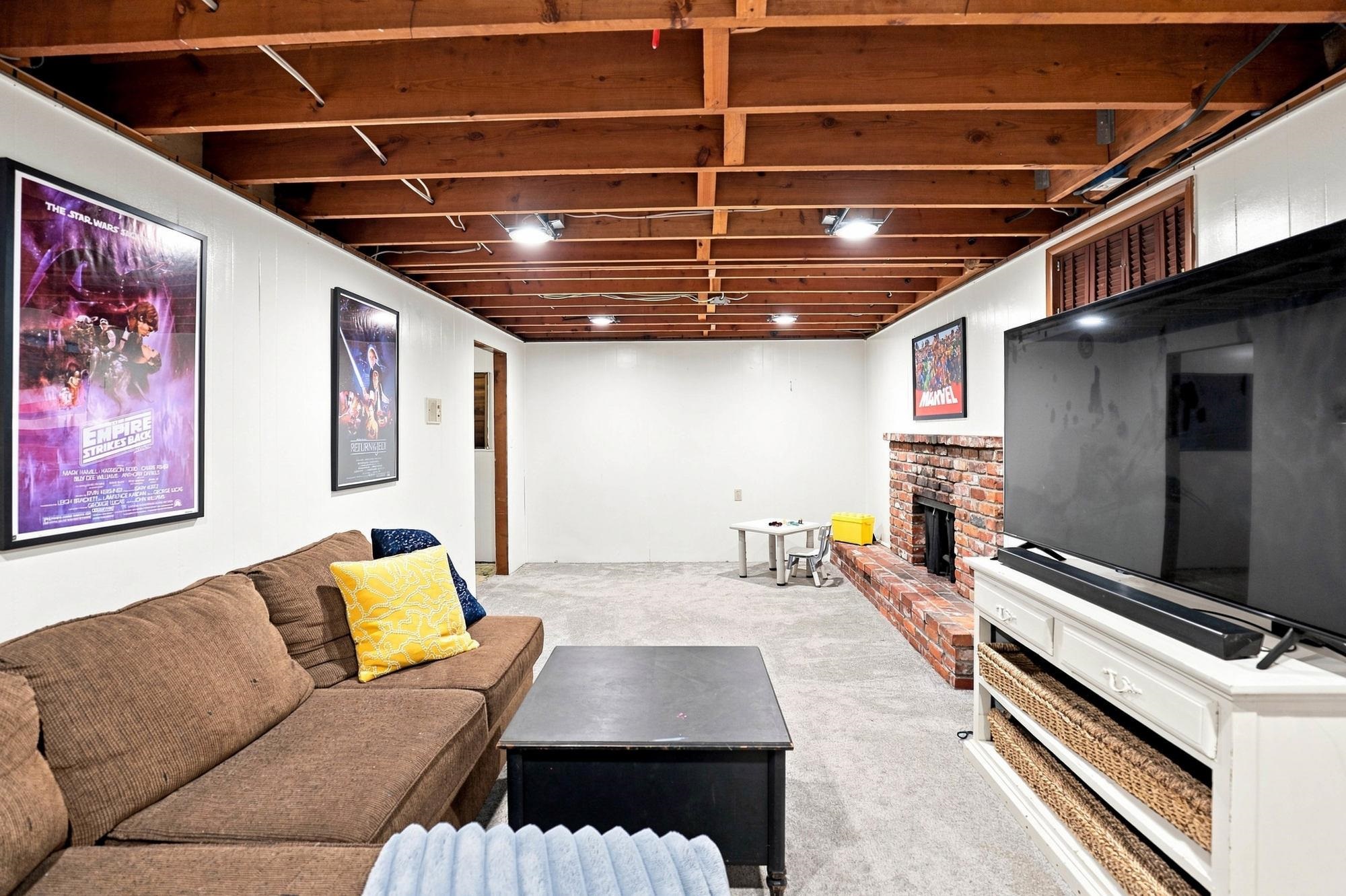 14515 E 7th Ave - Photo 27